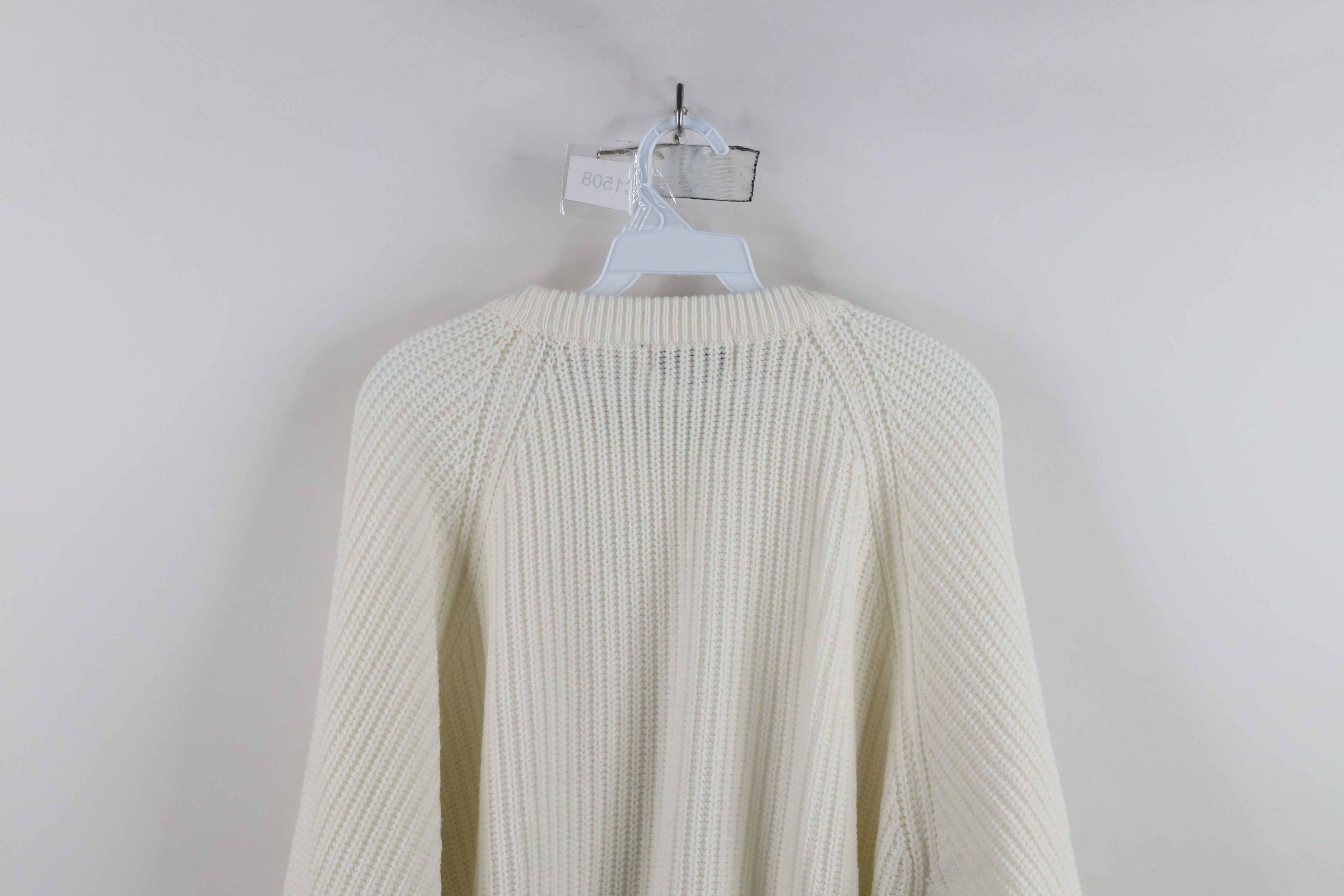 Vintage Vintage 90s Streetwear Ribbed Knit Crewneck Sweater White Size US XL / EU 56 / 4 - 9 Thumbnail