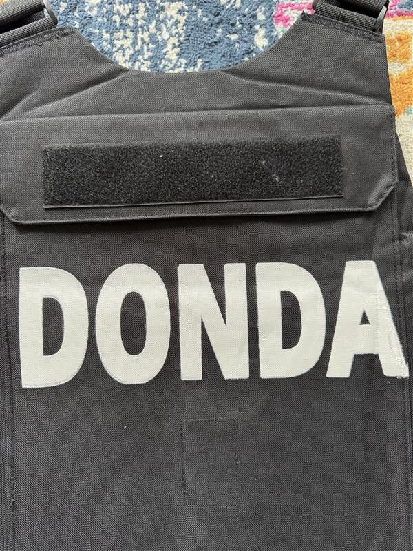 Kanye West × Yeezy 2021 Kanye West DONDA Vest Size US S / EU 44-46 / 1 - 3 Thumbnail