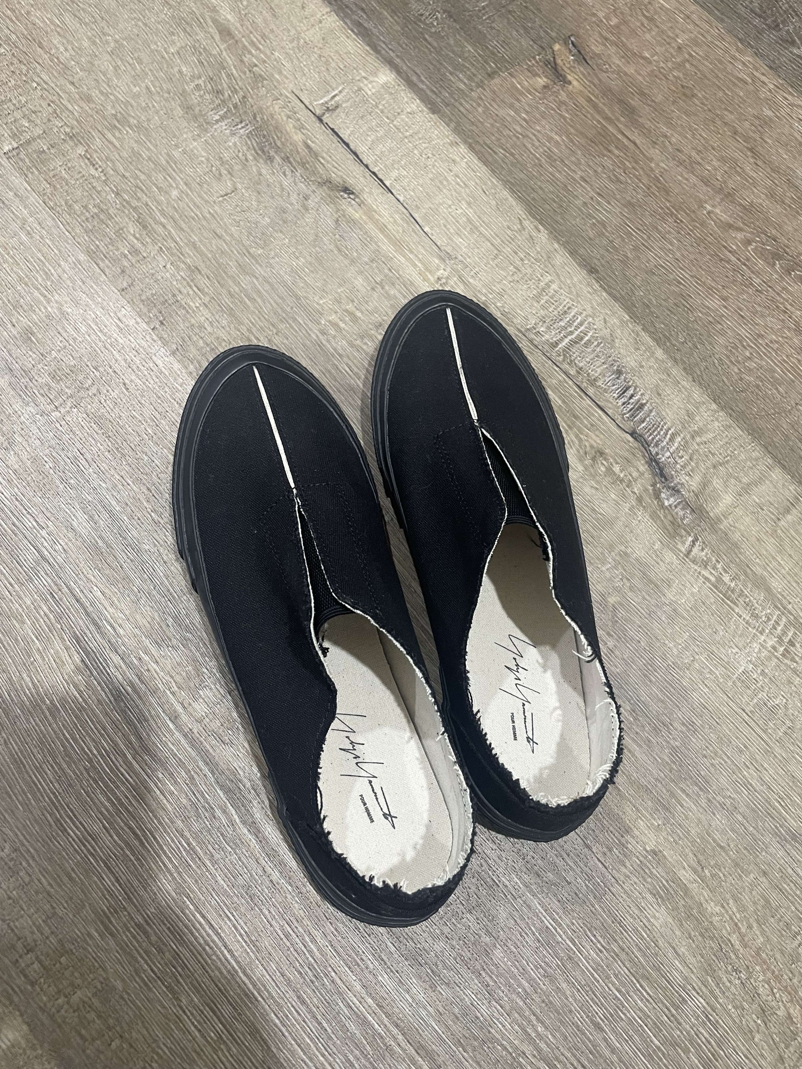 Yohji Yamamoto Yohji Yamamoto Black Canvas Gore Slip-On Sneakers Size US 6.5 / EU 39-40 - 4 Thumbnail