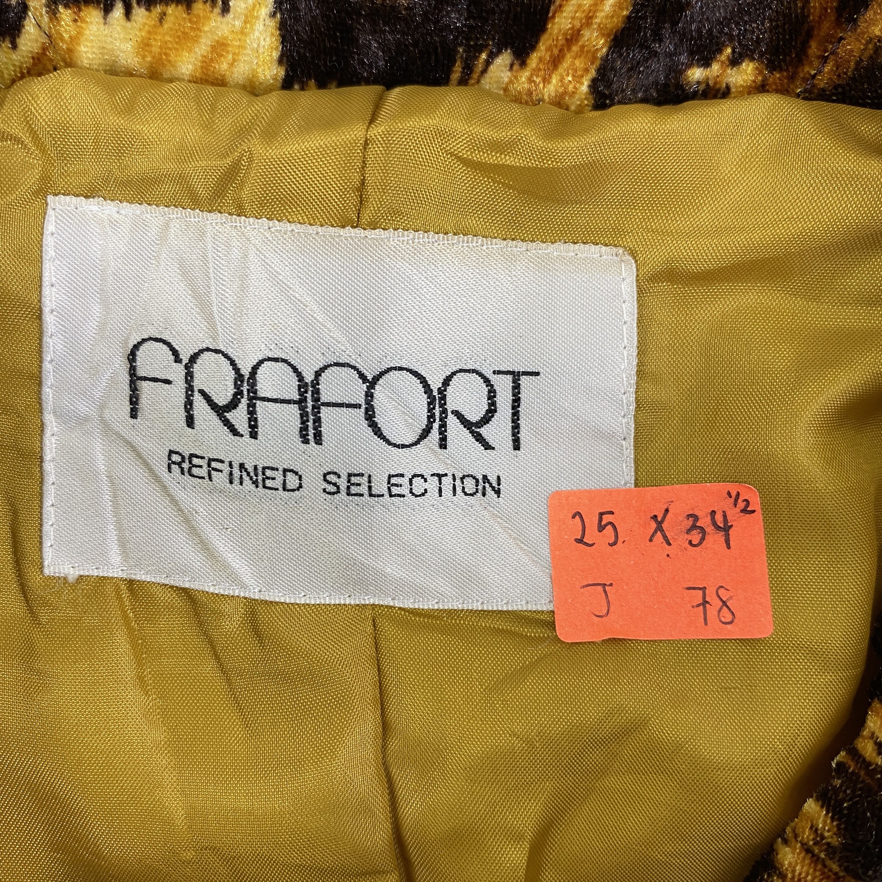 If Six Was Nine Vintage Japanese Brand Leopard Puffer Long Jacket -J078 Size US L / EU 52-54 / 3 - 7 Thumbnail