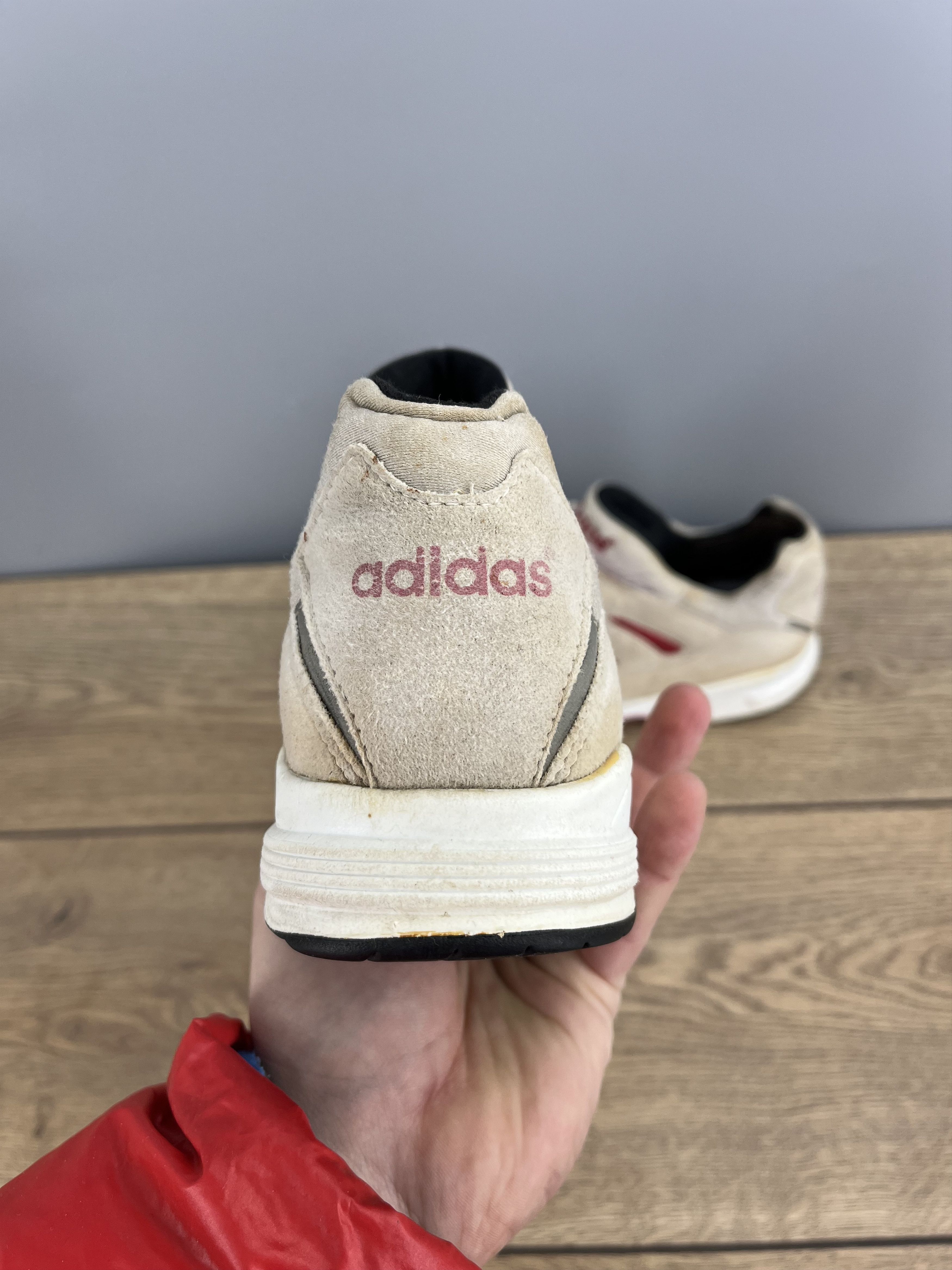 Adidas Adidas Womens Retro Runner Sneakers White Pink Yellow Size US 8 / IT 38 - 9 Thumbnail