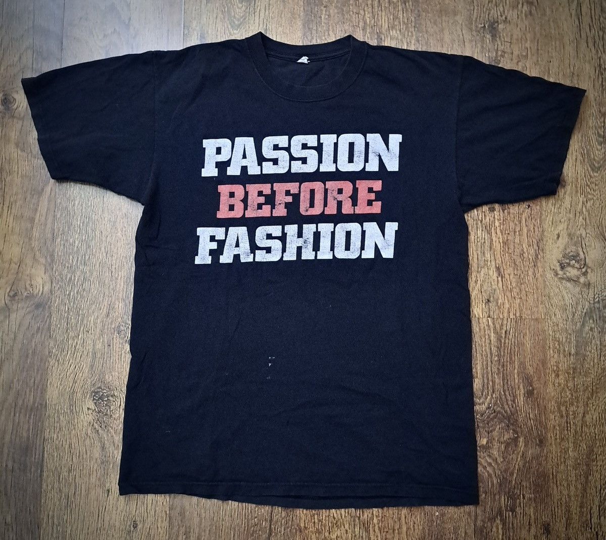 Band Tees × Vintage H2O x PASSION BEFORE FASHION x T-Shirt Size US L / EU 52-54 / 3 - 1 Thumbnail