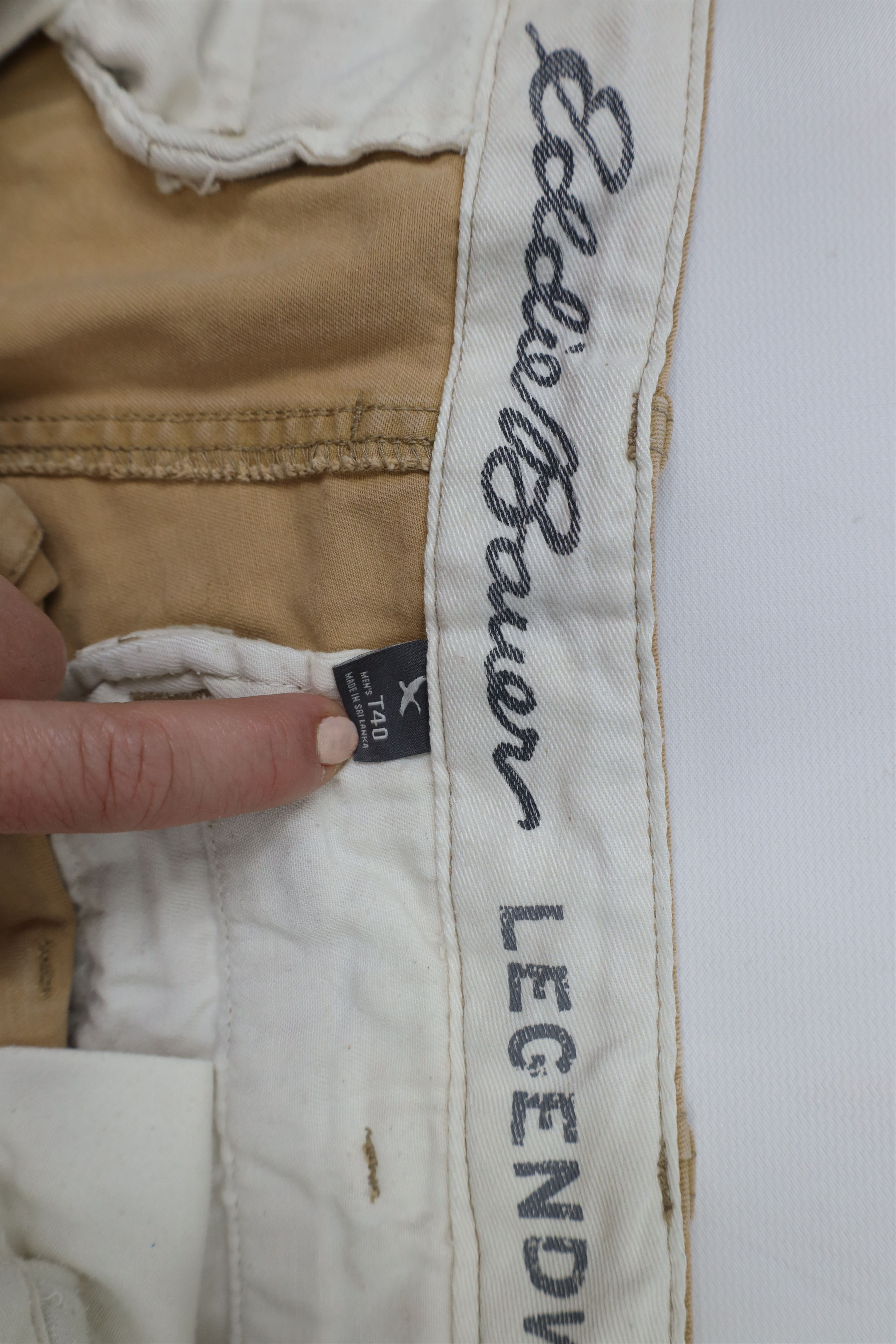 Eddie Bauer × Vintage Vintage Y2K Eddie Bauer Cargo Shorts Beige Cotton Size US 40 / EU 56 - 10 Thumbnail