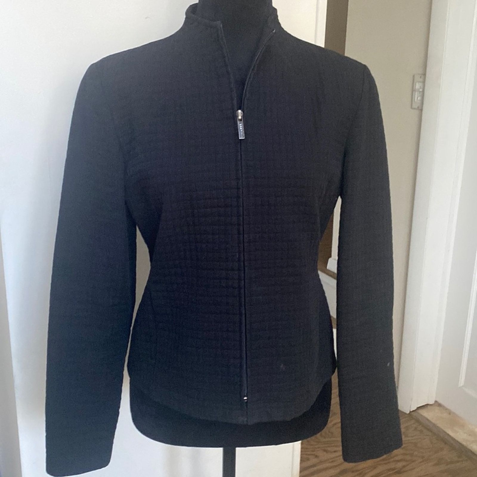 Emanuel Ungaro Emanuel Ungaro Petite Zip Up Blazer Size 4 Size S / US 4 / IT 40 - 1 Thumbnail