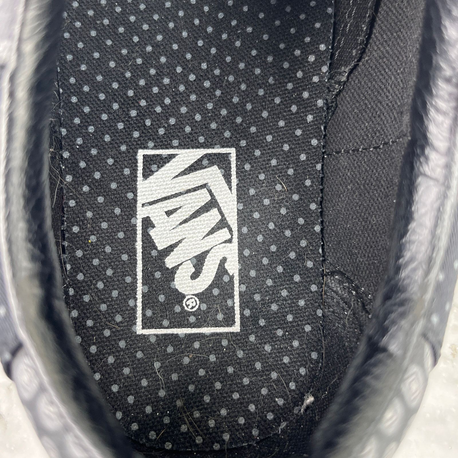 Vans Vans Old Skool Tie Print Patchwork Sneaker M9 W10.5 Black Size US 10.5 / IT 40.5 - 8 Thumbnail