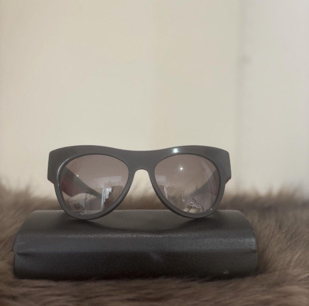 Prada Prada Sunglasses Black/Navy Red Gold Logo Designer Frames Size ONE SIZE - 3 Thumbnail