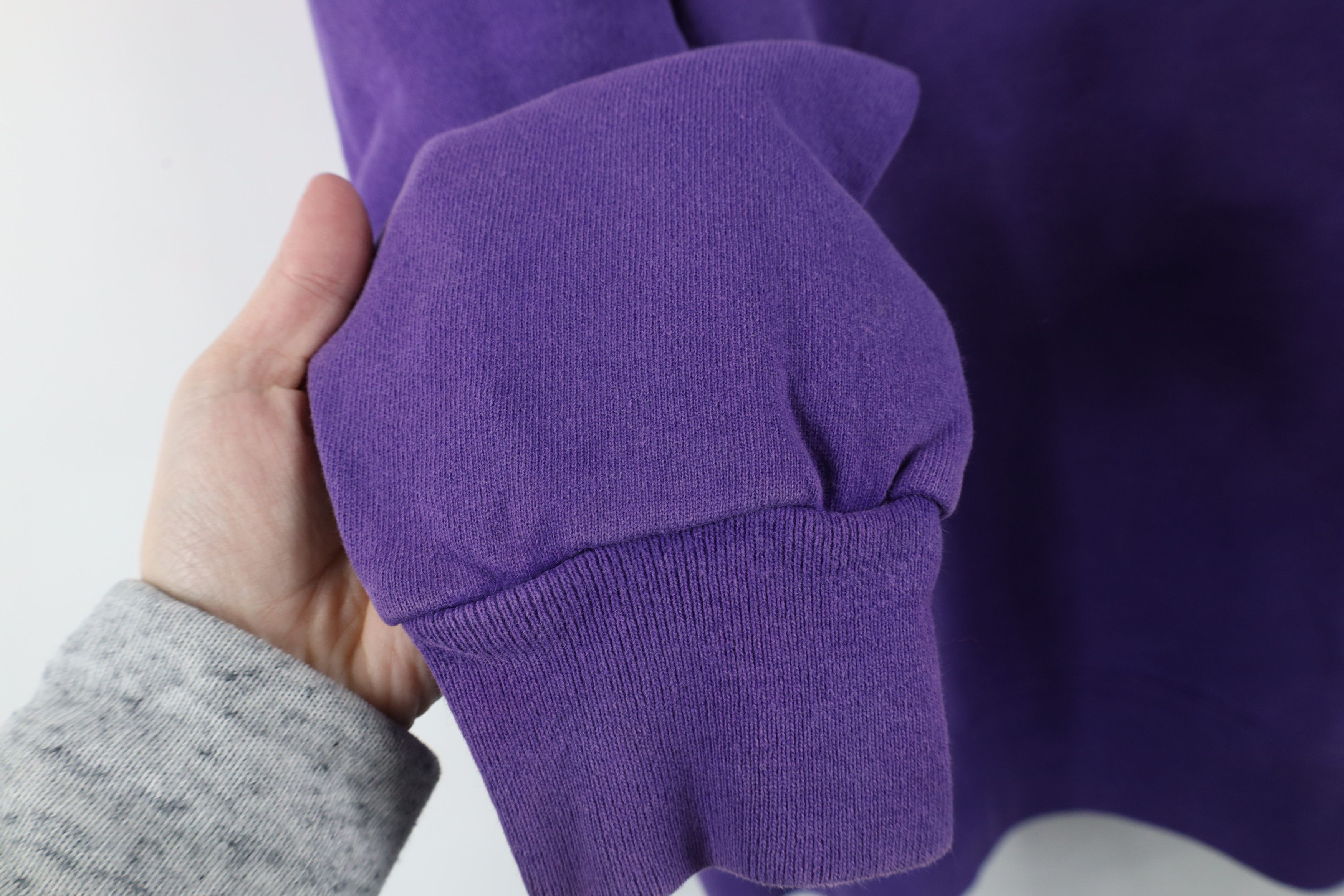 Champion × Vintage Vintage 90s Champion Spell Out Crewneck Sweatshirt Purple Size US L / EU 52-54 / 3 - 12 Thumbnail