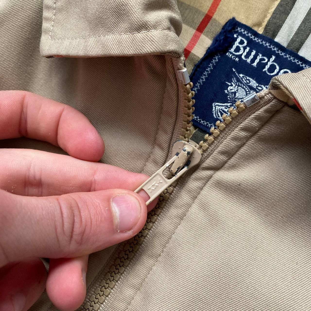 Burberry × Vintage Vintage rare Burberry vest hype Size US M / EU 48-50 / 2 - 5 Thumbnail