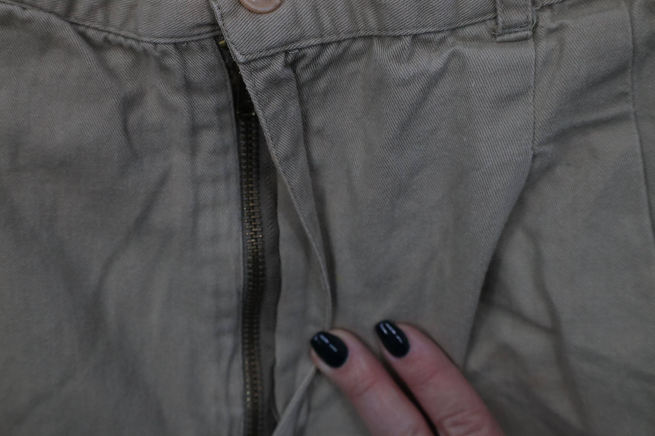 Vintage Vintage 90s Streetwear Above Knee Chino Shorts Beige Cotton Size US 32 / EU 48 - 6 Thumbnail