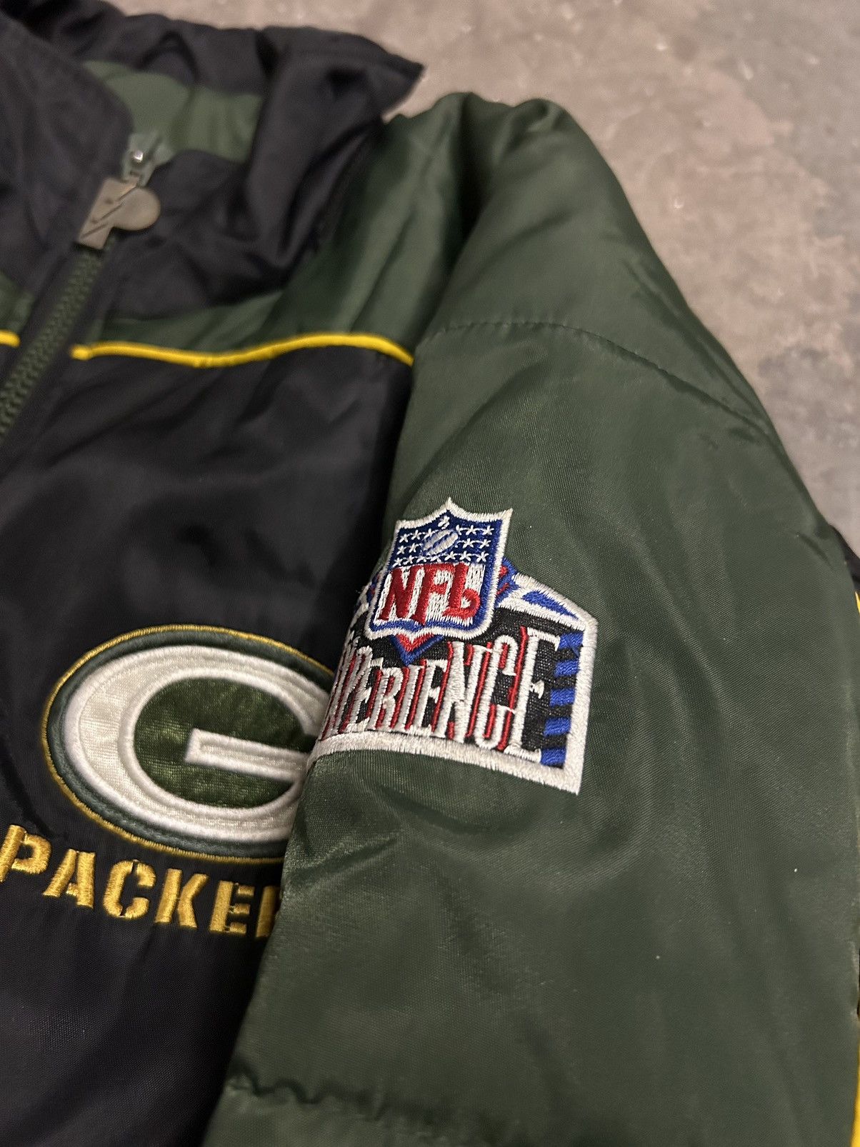 NFL × Pro Player × Vintage Vintage Bomber jacket NFL Pro Player G Packer Size US M / EU 48-50 / 2 - 6 Thumbnail