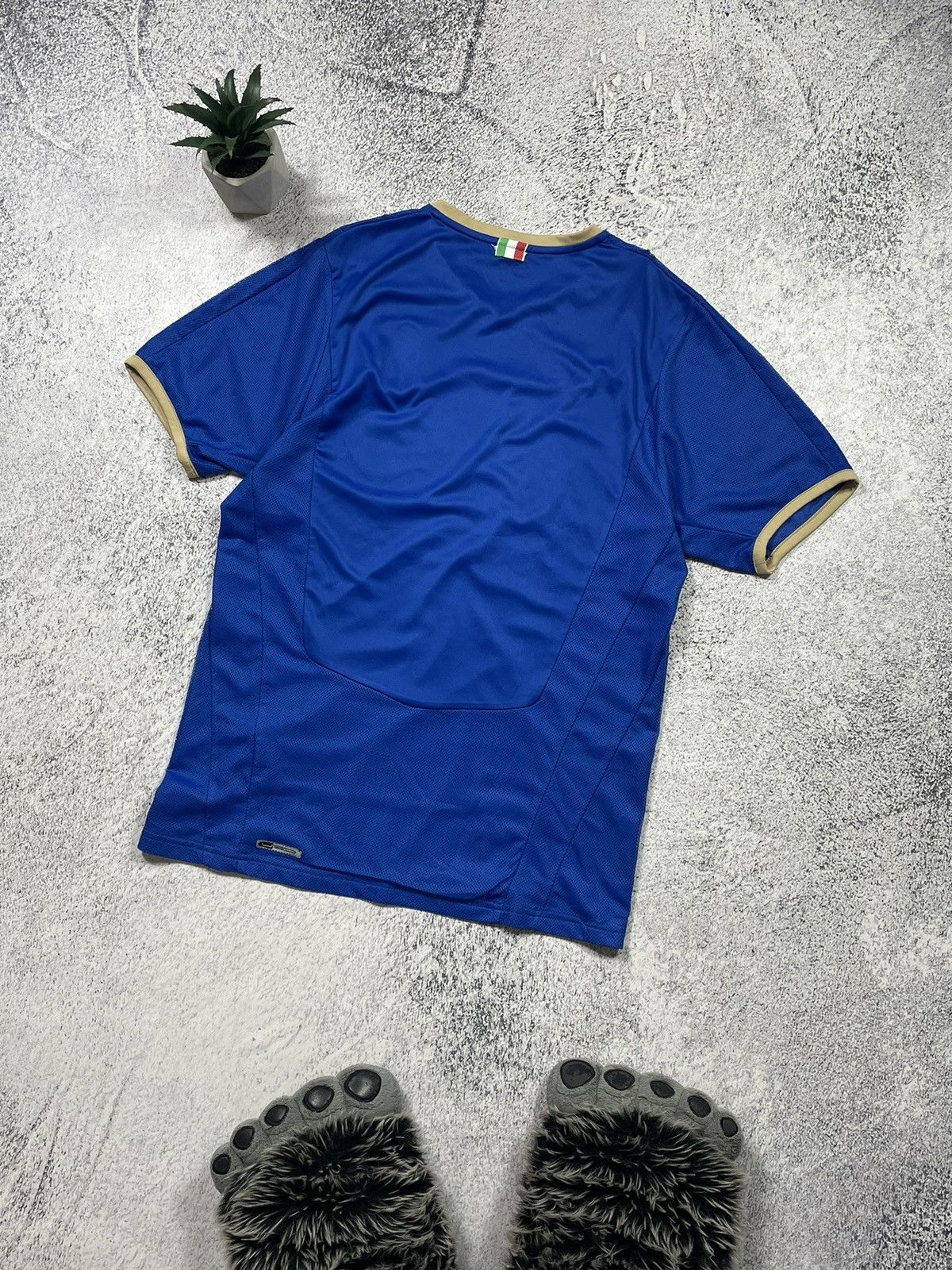 Puma × Vintage Vintage Puma Italy Soccer Blockcore Jersey Size US S / EU 44-46 / 1 - 7 Thumbnail