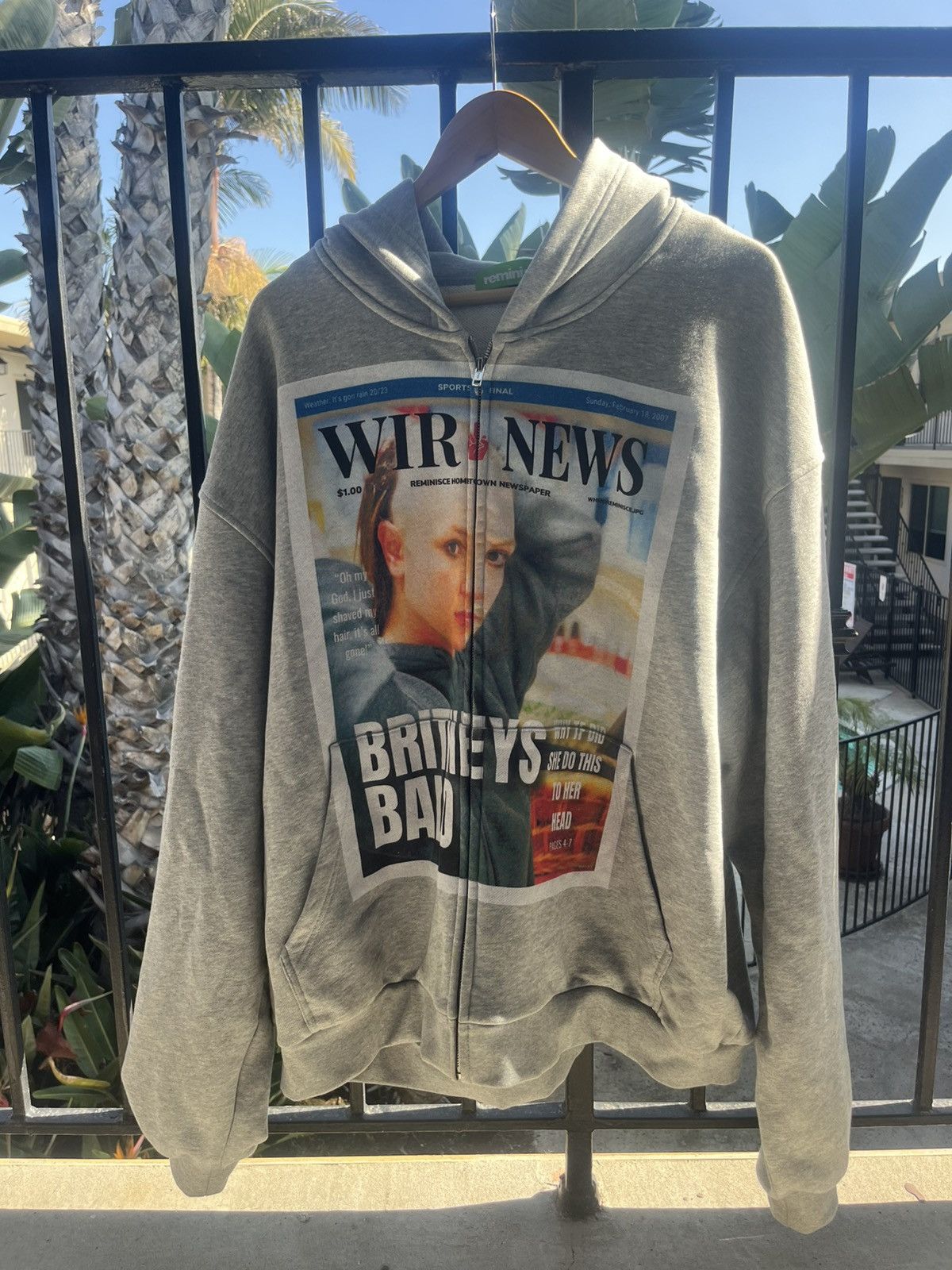 Other BRITNEYS BALD ZIPUP Size US XL / EU 56 / 4 - 4 Thumbnail