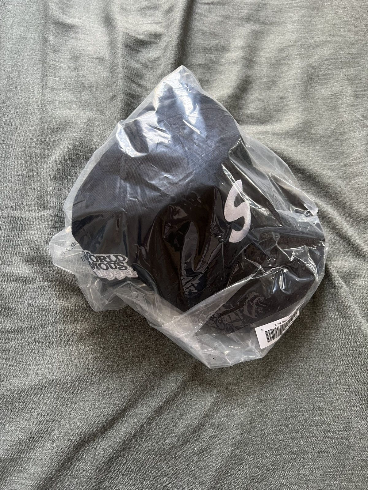 Supreme Supreme World Famous S Logo 6 Panel Black Size ONE SIZE - 2 Thumbnail