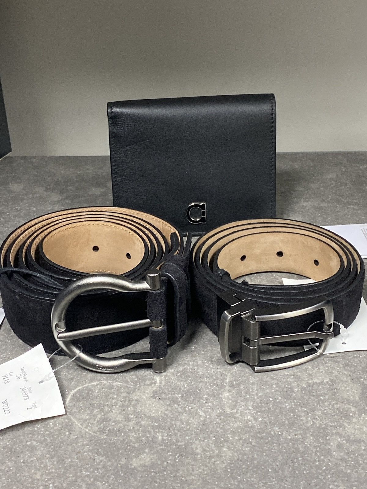 salvatore ferragamo suede belt