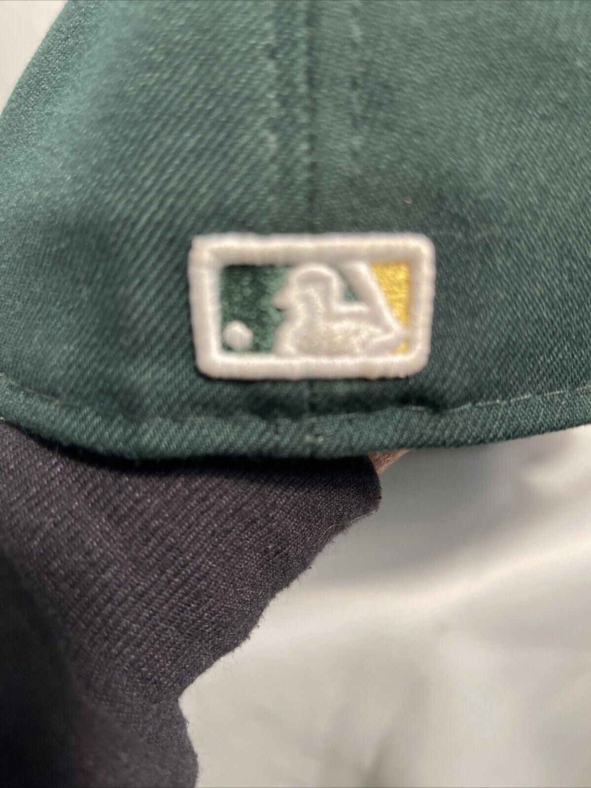 New Era Oakland A's MLB Authentic59 Fifty Hat USA Size 7 1/2 Size ONE SIZE - 3 Thumbnail