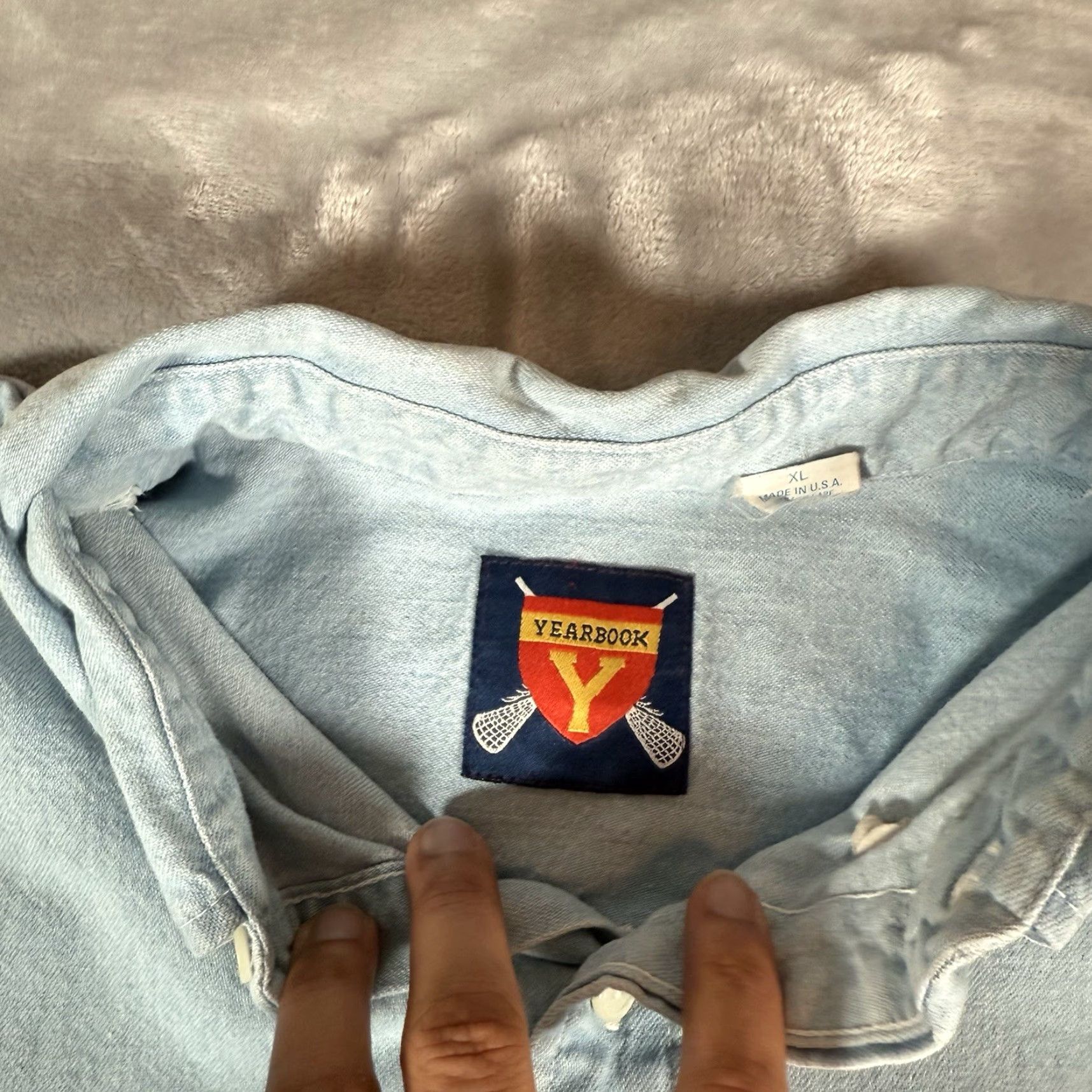 Vintage VINTAGE Villanova Wildcats Lacrosse Button-Down Shirt Mens XL Blue 90s Chambray Cotton Embroidered Long Sleeve Size US XL / EU 56 / 4 - 2 Thumbnail