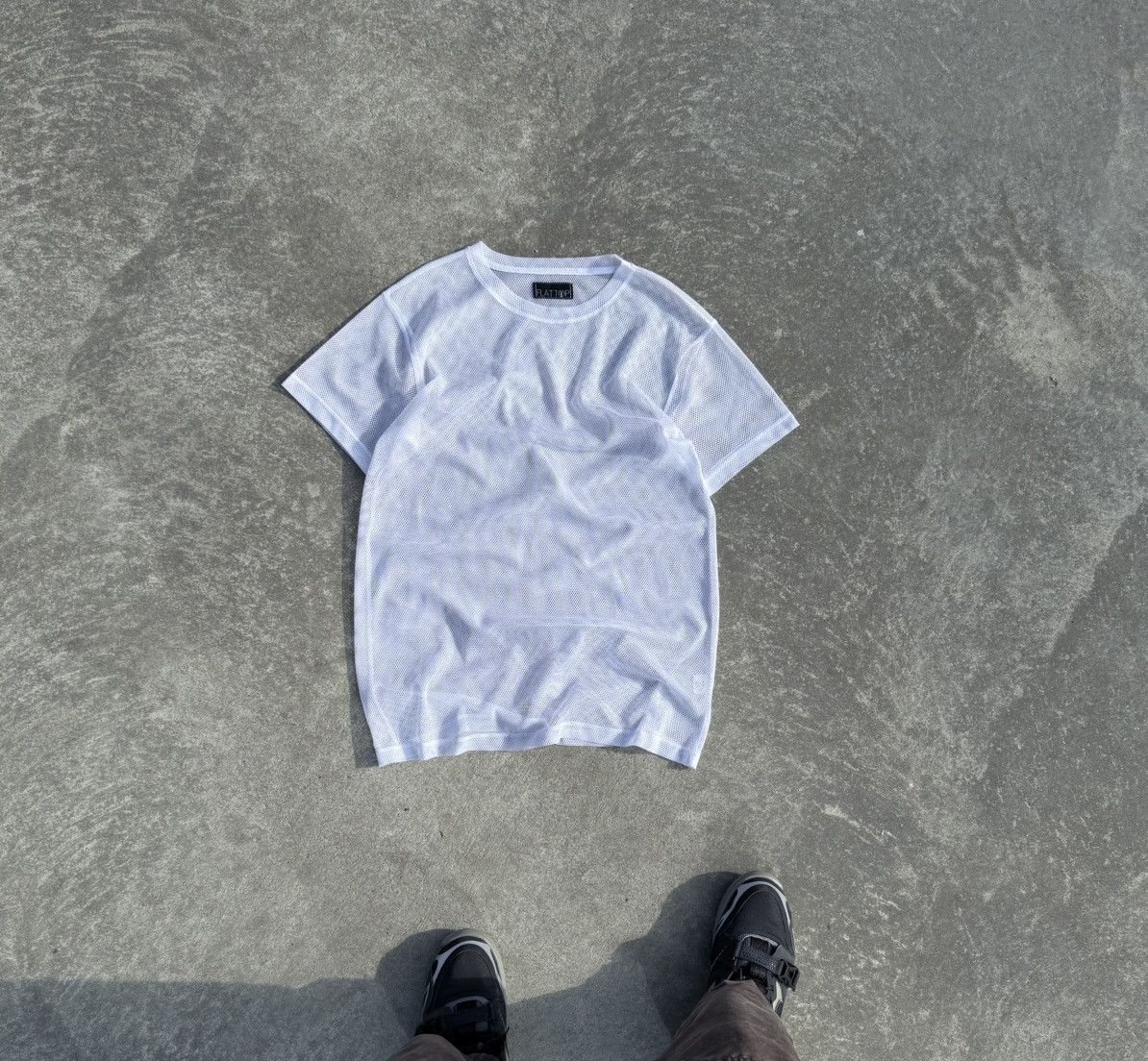 Vintage Vintage y2k avantgarde streetwear opium rare grid t-shirt Size US M / EU 48-50 / 2 - 2 Thumbnail