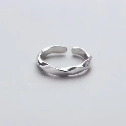 Jewelry × Vintage Minimalist Silver Plated Ring Jewelry Loop Geometric Size ONE SIZE - 4 Thumbnail