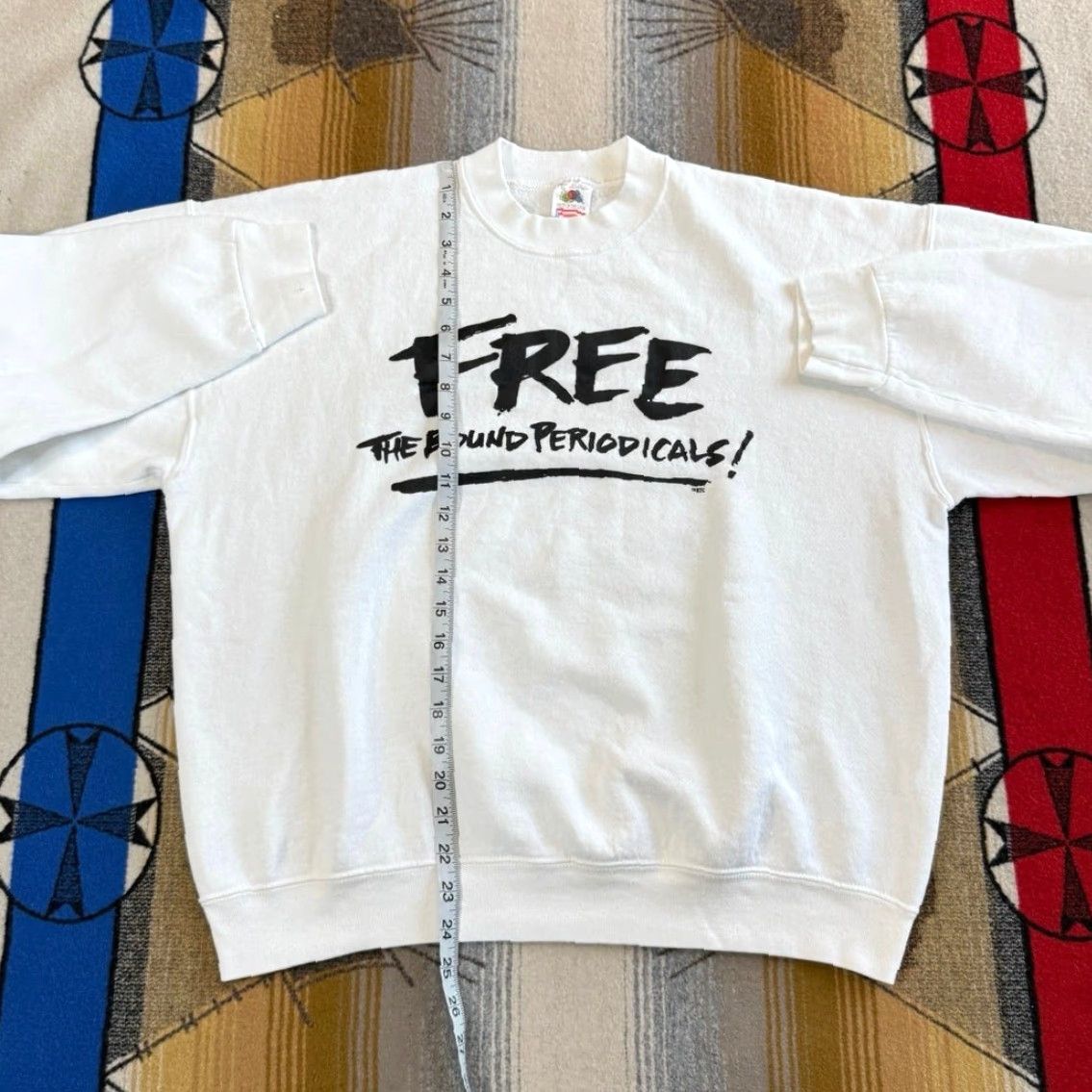 Fruit Of The Loom VINTAGE 90s Free The Bound Periodicals Crewneck Sweatshirt XL Men White USA Short Description Size US XL / EU 56 / 4 - 5 Thumbnail
