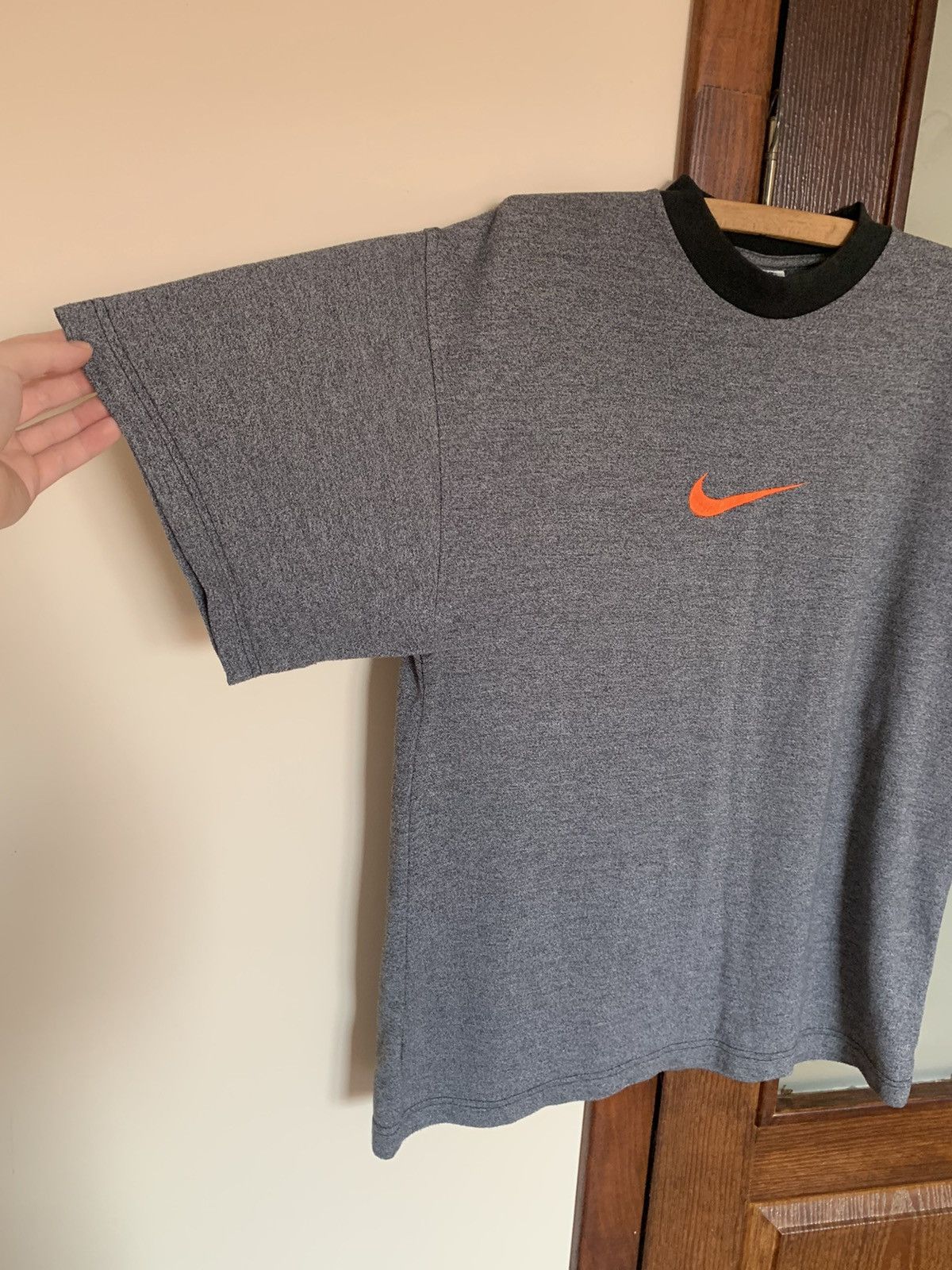Nike × Vintage Nike Vintage Oversized T-shirt Center swoosh |Boxy fit | Size US L / EU 52-54 / 3 - 8 Thumbnail