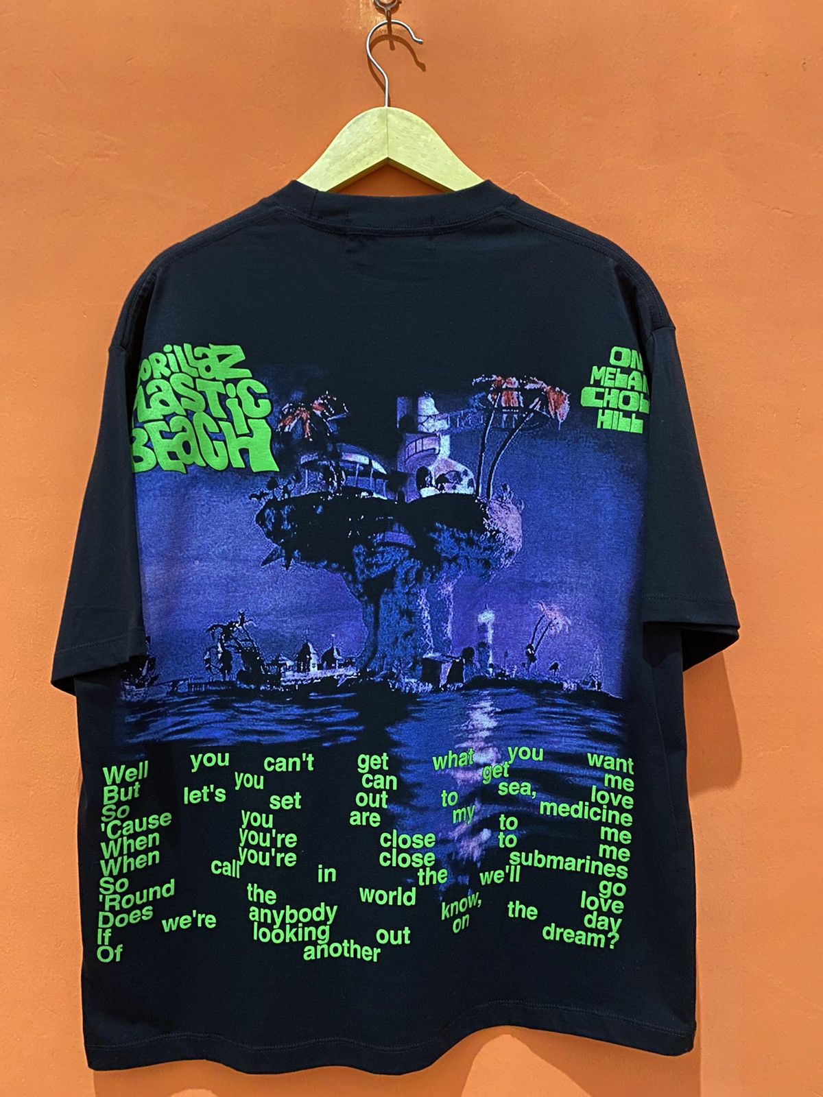 Band Tees 🔥RARE🔥 Gorillaz boot tee y2k ykk Size US L / EU 52-54 / 3 - 3 Thumbnail