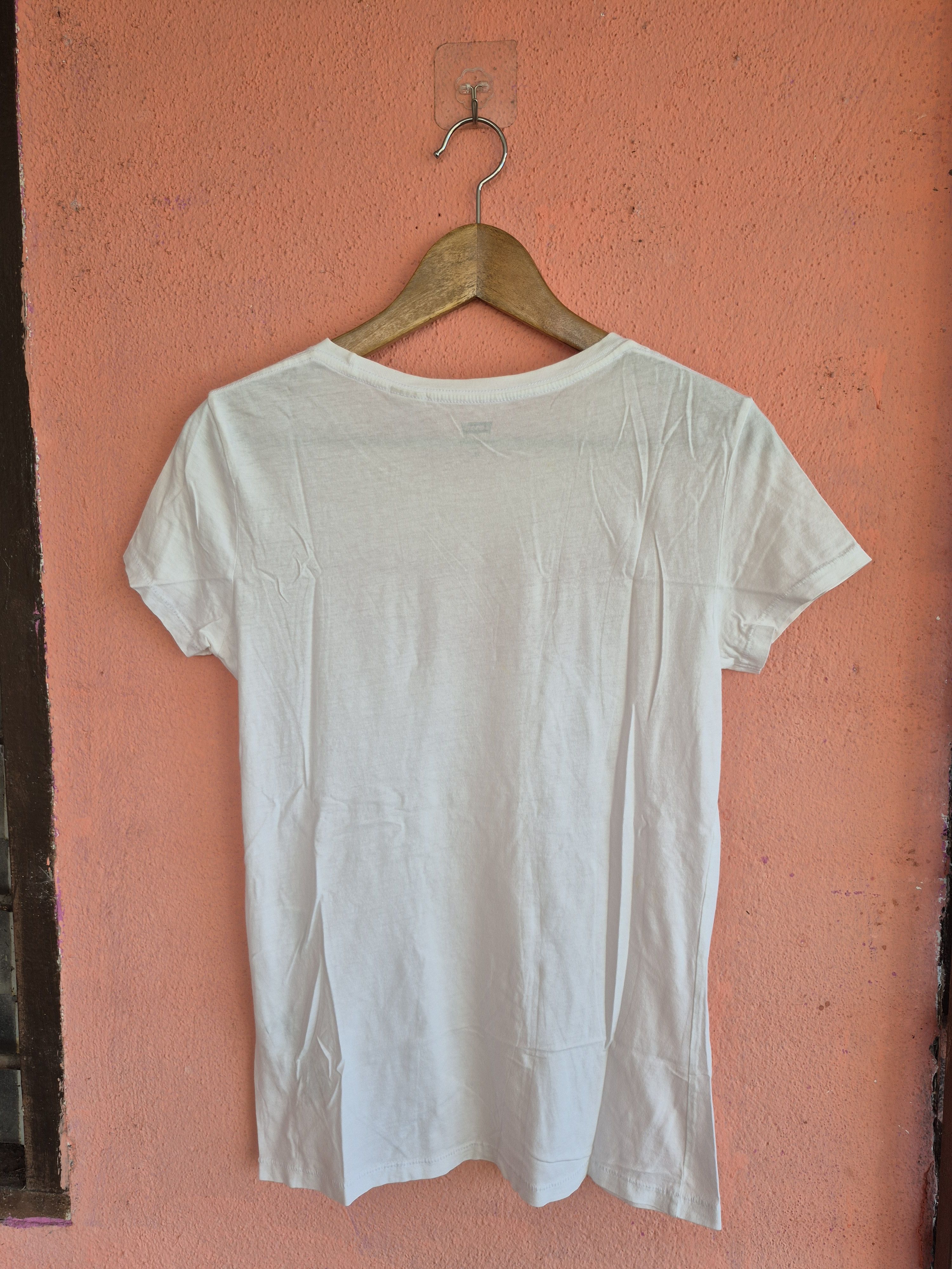 Levi's 🔥 Levis Classic Big Logo Tops Size XS / US 0-2 / IT 36-38 - 4 Thumbnail