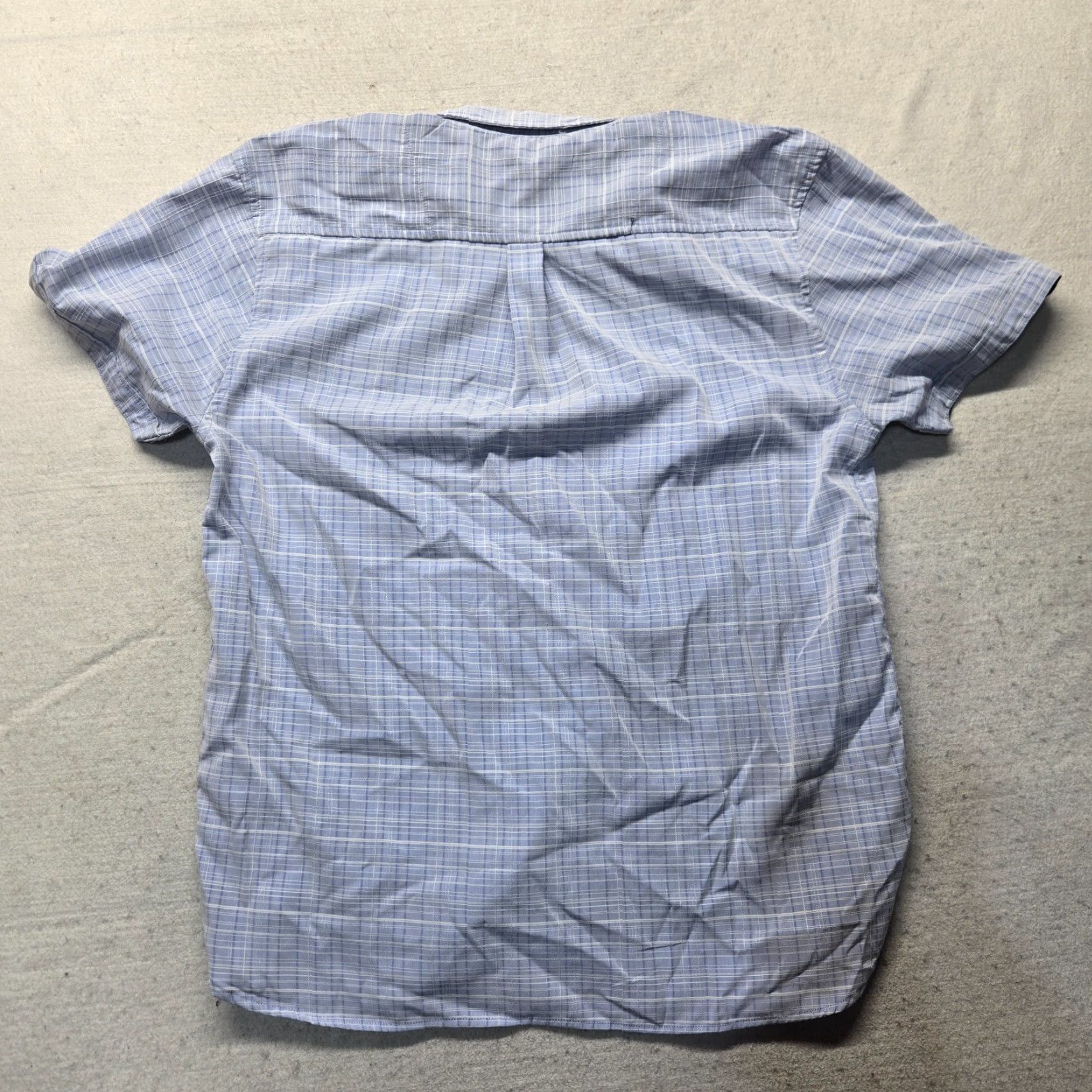 Vintage Bruno Shirt Blue Short Sleeve Button-Up Suede Microfiber Adult Men's L Regular Size 90s Casual Business Fold-Front Button-Front Collared Shirt Size US L / EU 52-54 / 3 - 7 Thumbnail