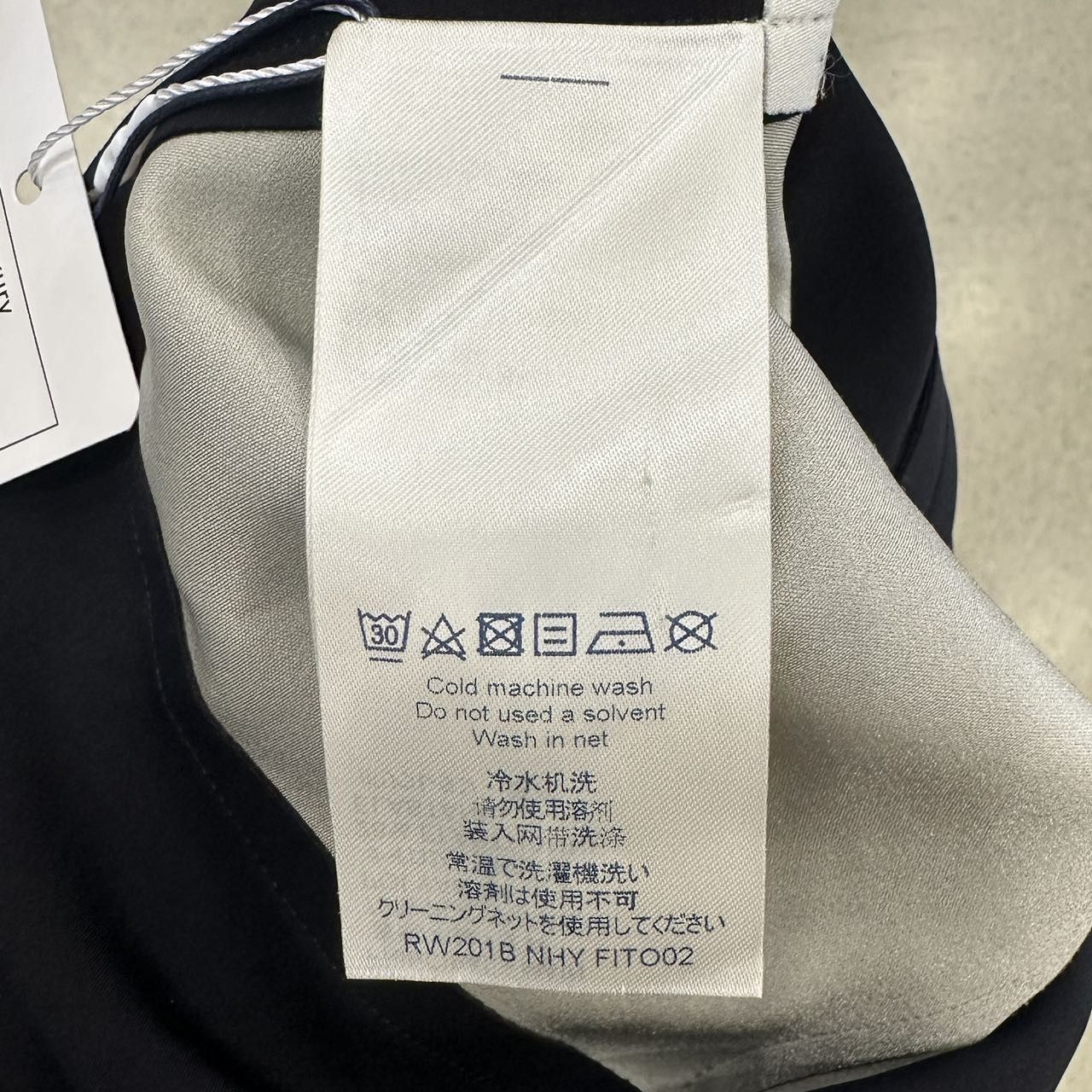 Louis Vuitton Louis Vuitton Business Daily Style K26WX Size XS / US 0-2 / IT 36-38 - 5 Thumbnail