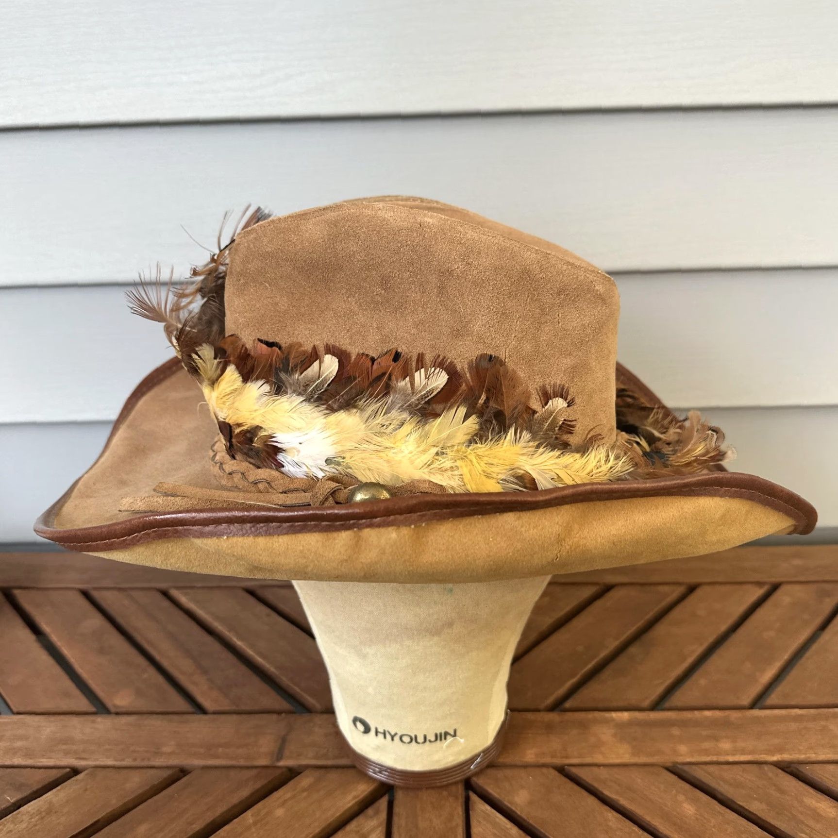 Vintage VINTAGE Western Hat Cowboy Fitted Mens Small Tan Suede Leather Feather Band Braided Felt Wide Brim Mexico 1960s Mens Size ONE SIZE - 2 Thumbnail