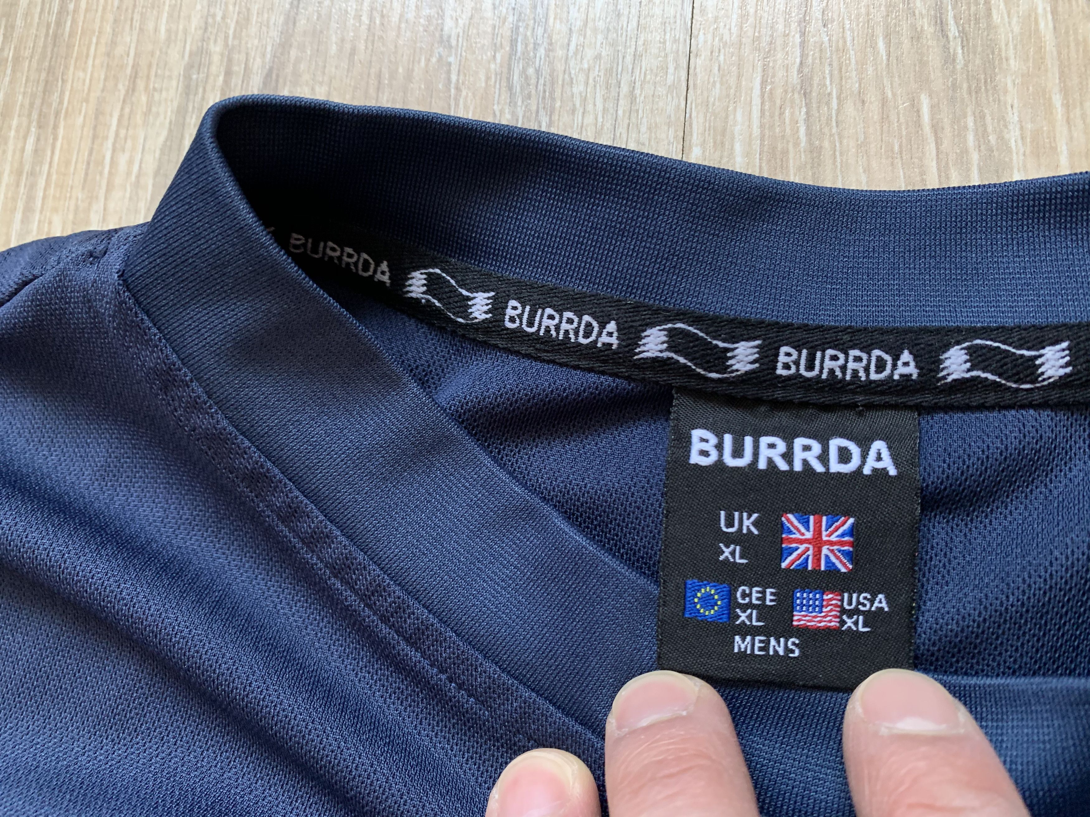 Vintage Burrda Leicester City Training Shirt 2010-2011 Size US XL / EU 56 / 4 - 6 Thumbnail