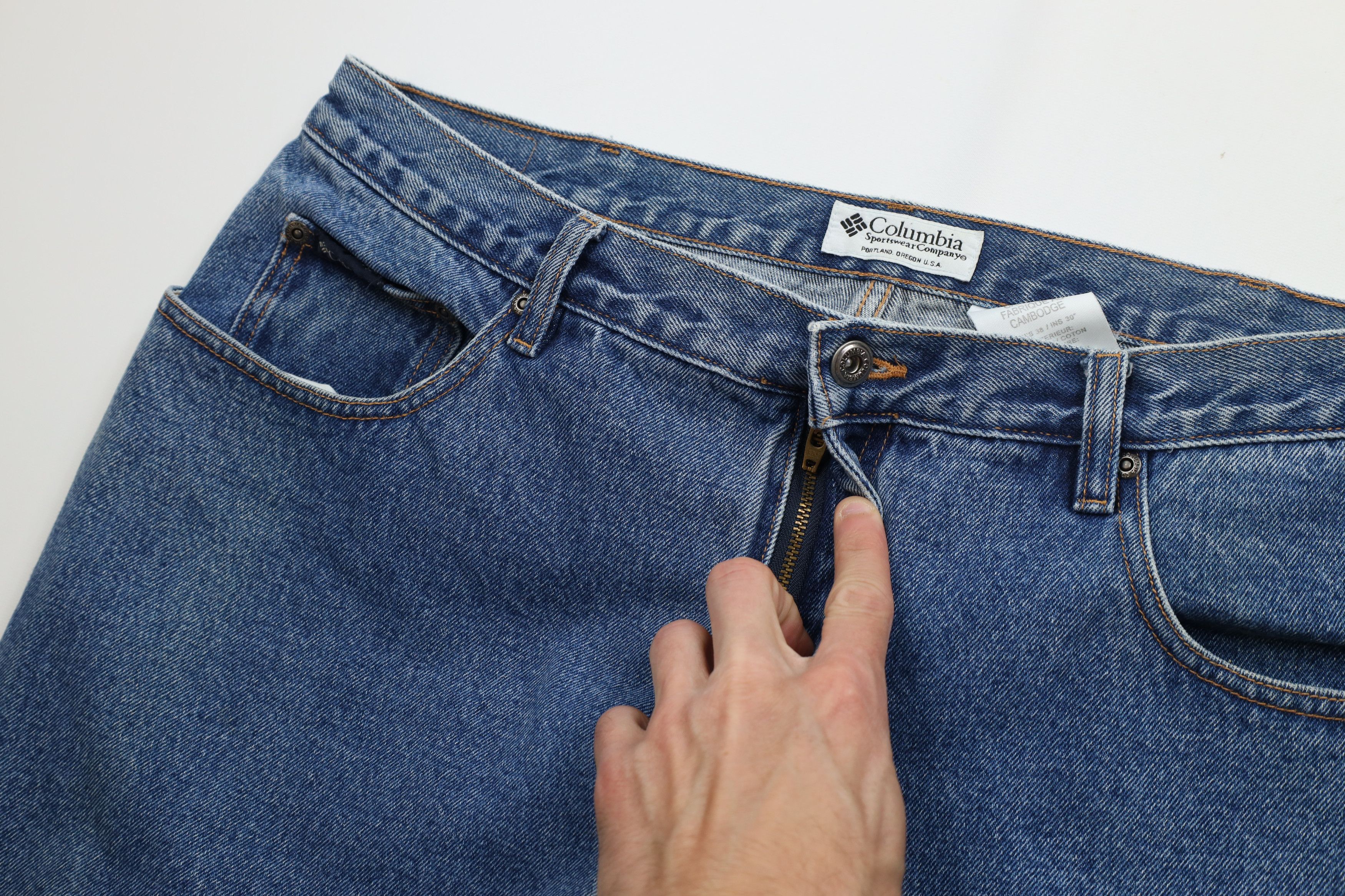 Columbia Vintage 90s Columbia Spell Out Relaxed Wide Leg Denim Jeans Size US 38 / EU 54 - 6 Thumbnail