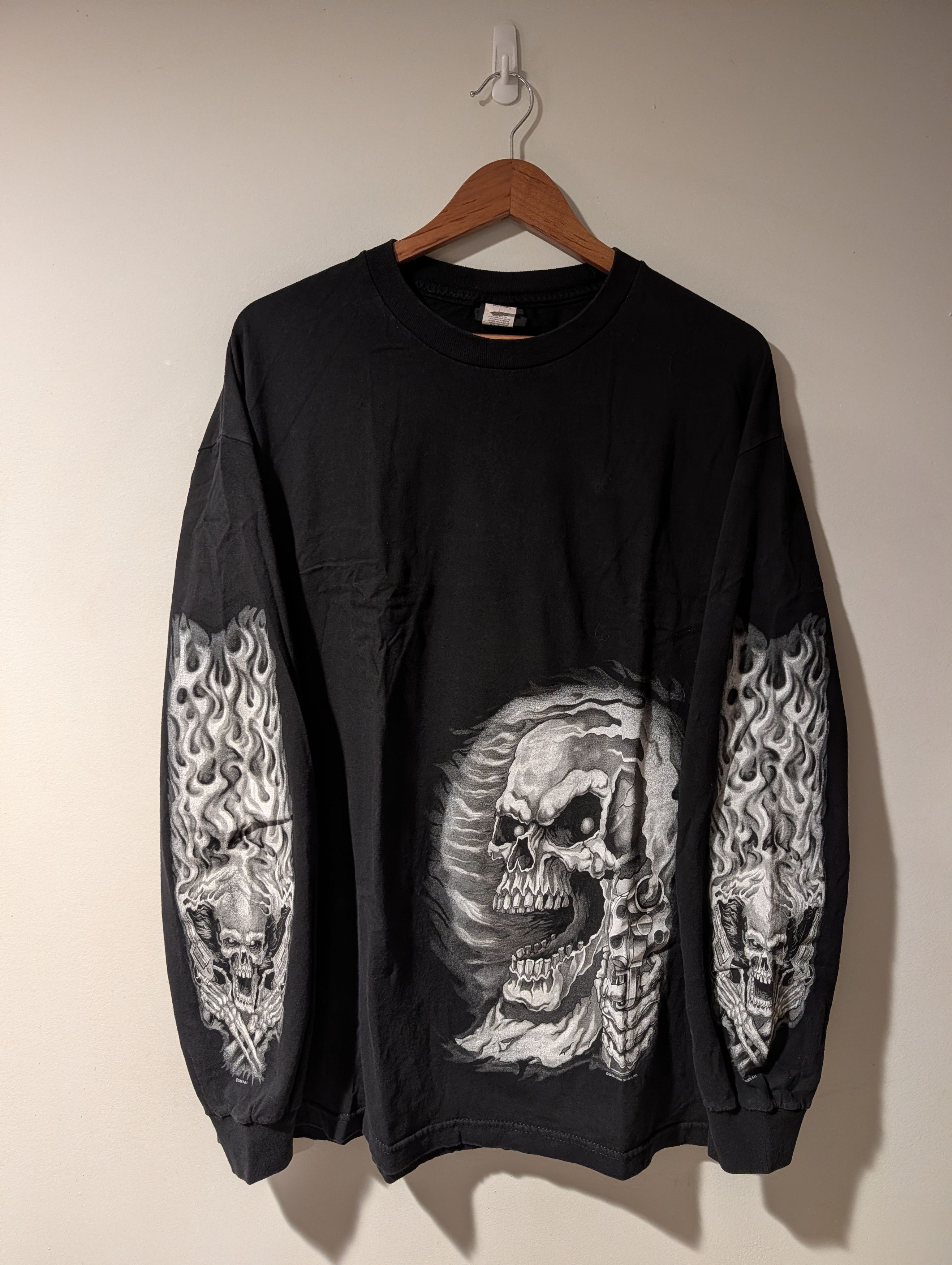 Harley Davidson Hot Leathers Dual Skull Flames Graphic Long Sleeve T-Shirt Size US XL / EU 56 / 4 - 1 Thumbnail