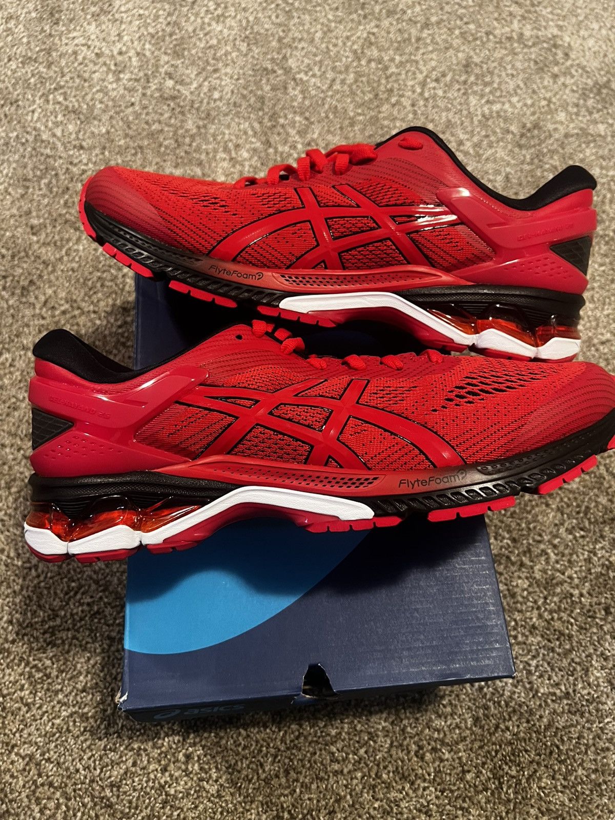 Asics ASICS GEL-KAYANO 26 Size US 11.5 / EU 44-45 - 2 Thumbnail