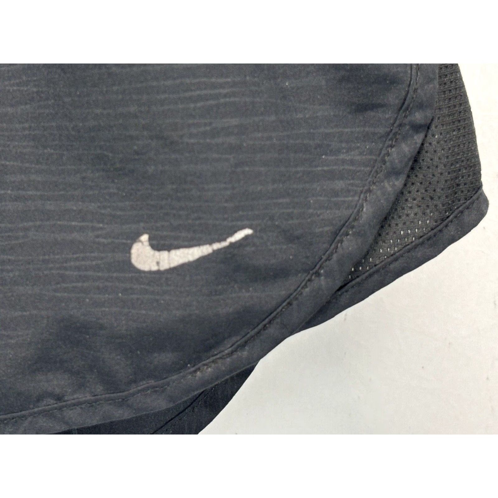 Nike Nike Running Shorts Large Women’s Black Liner Drawstring Sz Size 36" / US 14 / IT 50 - 2 Thumbnail