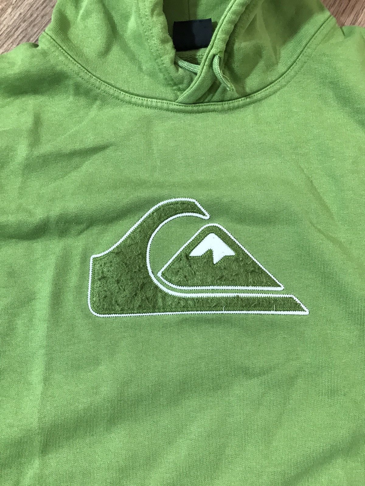 Quiksilver Vintage Quiksilver Hoodie big logo size M Size US M / EU 48-50 / 2 - 2 Thumbnail
