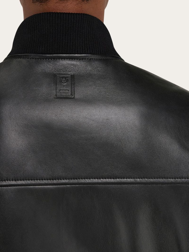 Salvatore Ferragamo o1s1rm0226 Leather Jacket in Black Size US M / EU 48-50 / 2 - 6 Thumbnail