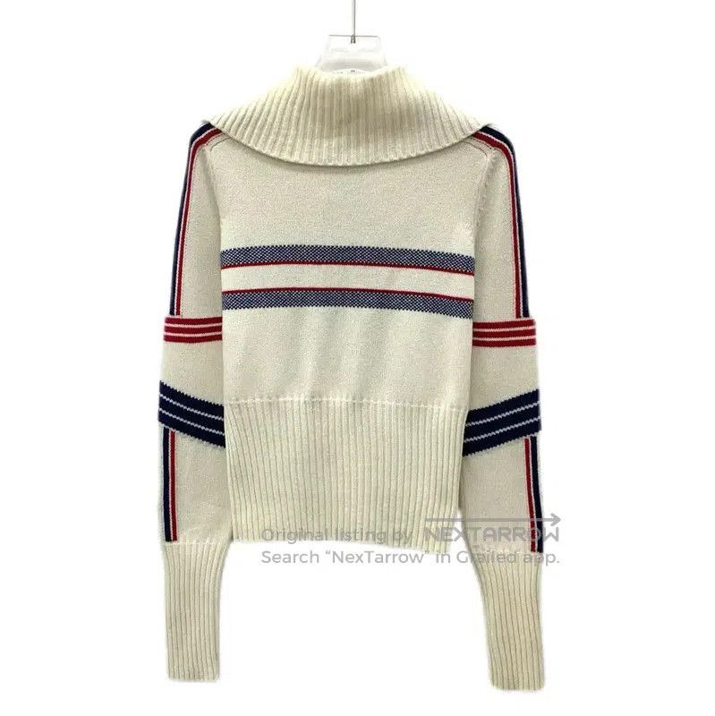 Dior Dior Beige Wool Women's Sweater with Star Design . Size S / US 4 / IT 40 - 2 Thumbnail