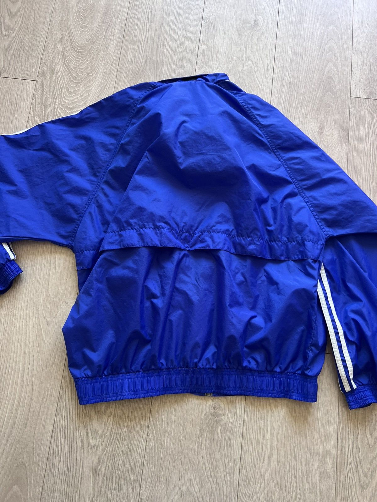 Adidas × Vintage Vintage 90s Adidas Windbreaker Light Track Jacket W / Hood Size US L / EU 52-54 / 3 - 7 Thumbnail