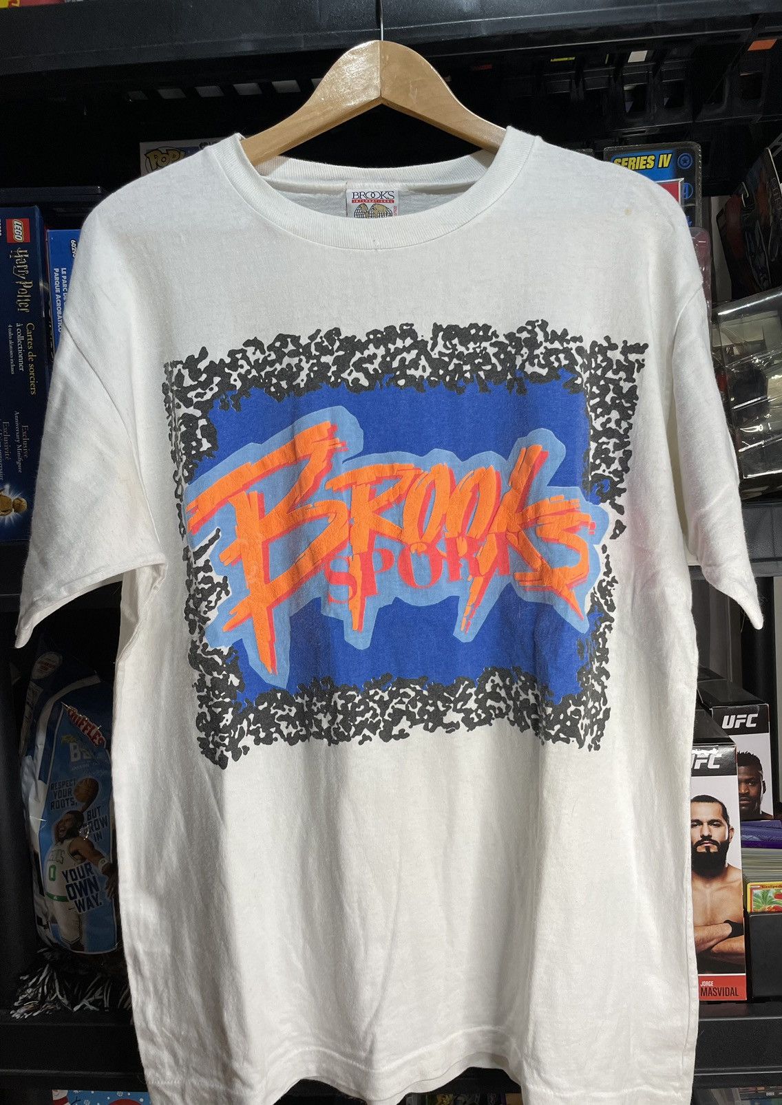 Vintage Vintage 90s Brooks Sports Spell Out Single stitch Tshirt Size US L / EU 52-54 / 3 - 1 Thumbnail