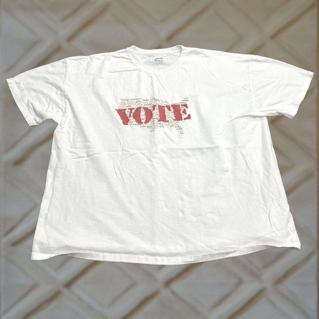 Hanes Hanes White T-Shirt Mens 2XL Crew Neck 100% Cotton Graphic Voting Tee Size US XXL / EU 58 / 5 - 1 Thumbnail