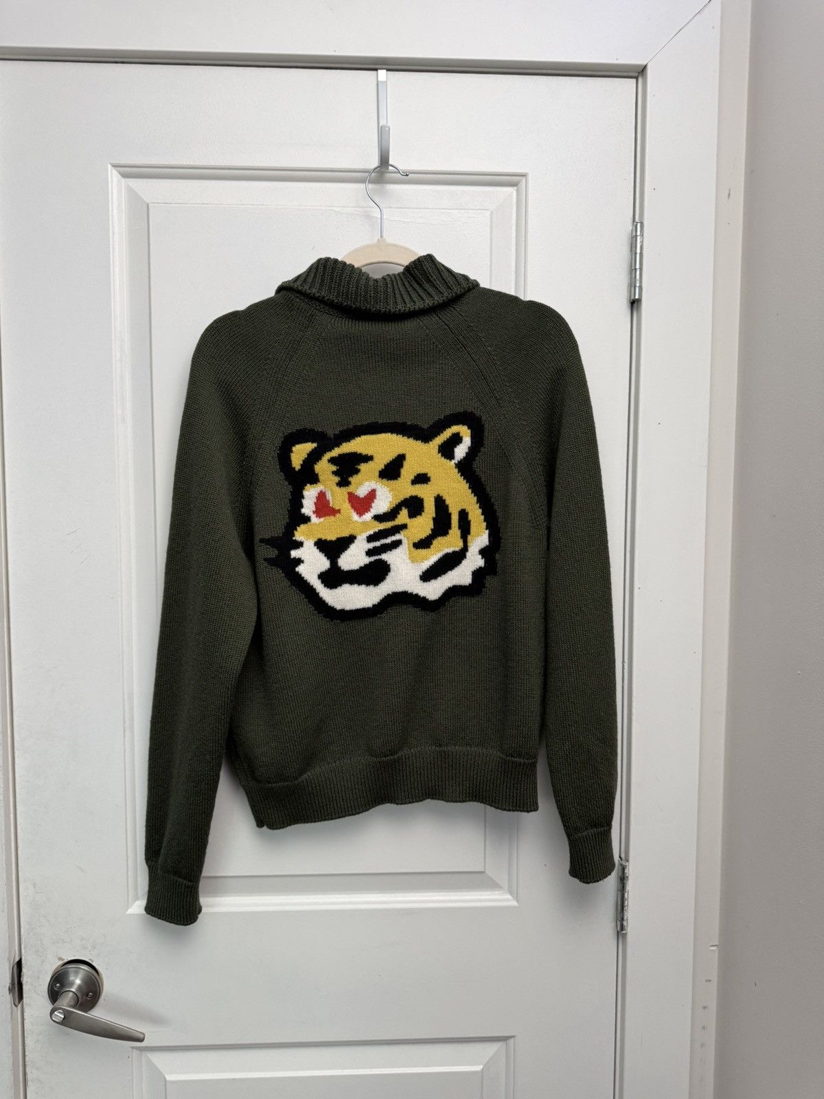 Louis Vuitton Louis Vuitton X Nigo Sophisticated Tiger LV Cardigan Size US XS / EU 42 / 0 - 1 Thumbnail