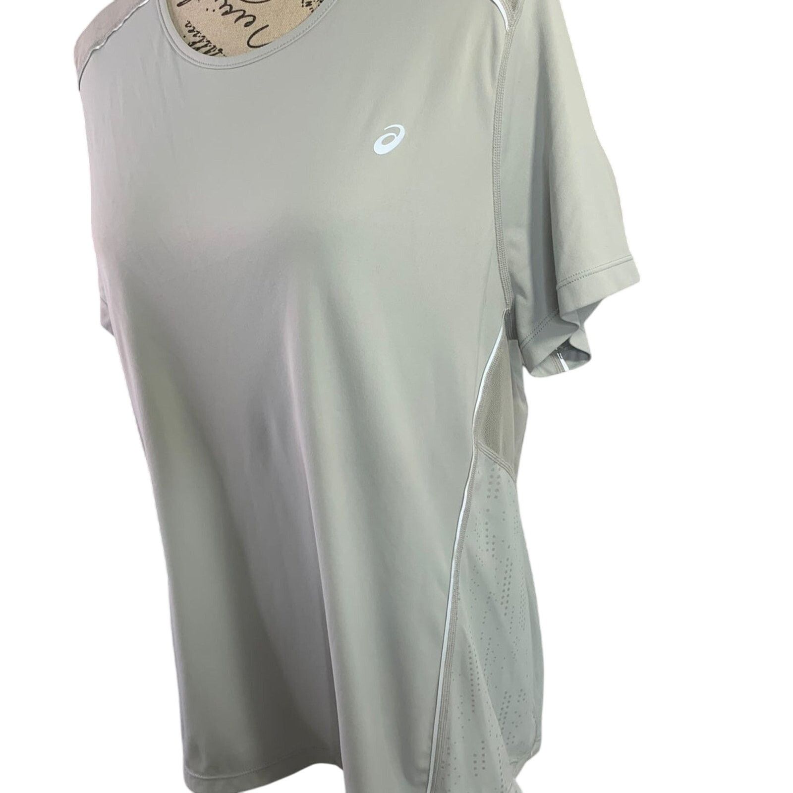 Asics ASICS Women's Medium Reflector Running Shirt 100% Polyester Size M / US 6-8 / IT 42-44 - 7 Thumbnail