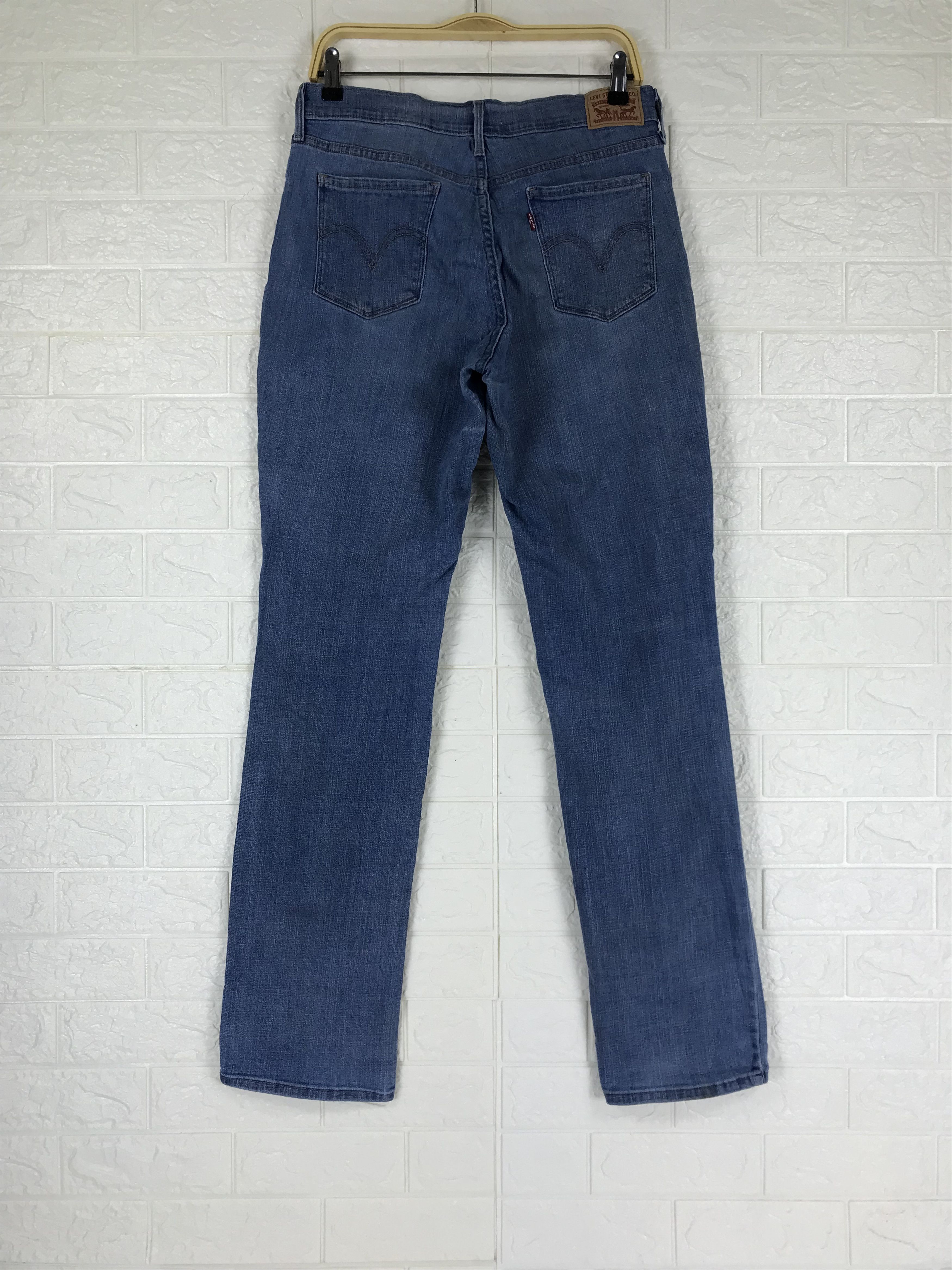Levi's Vintage Levi's 505 Straight Cut Blue Wash Jeans Size 30" / US 8 / IT 44 - 5 Thumbnail