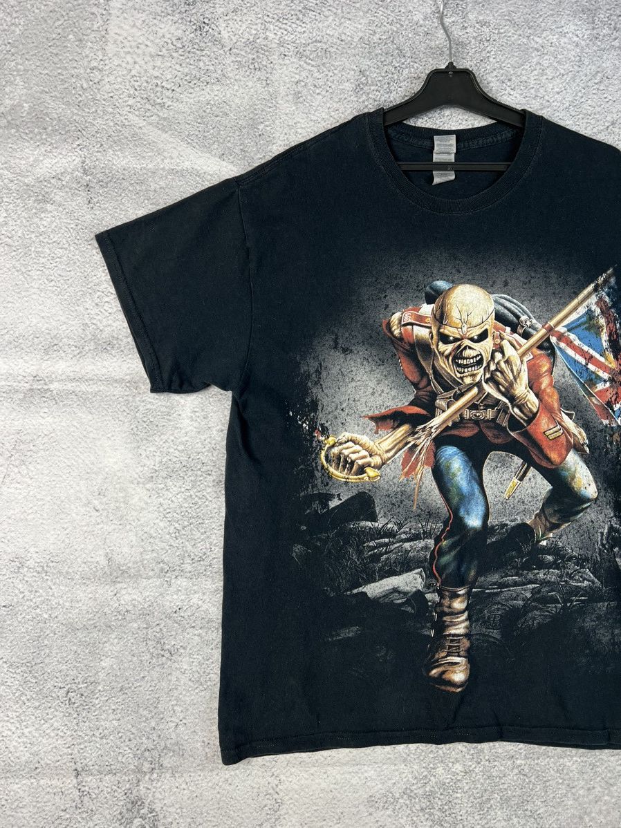 Band Tees × Iron Maiden Iron maiden the trooper full print T-shirt Size US L / EU 52-54 / 3 - 4 Thumbnail