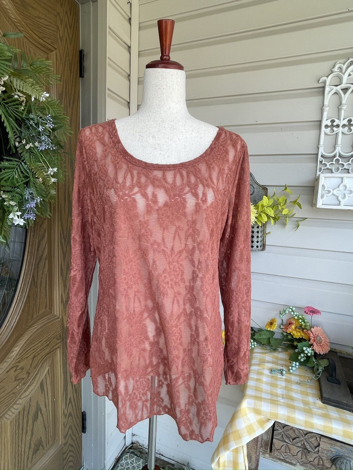 Other Maurices Rust RTV 24/7 Long Sleeve Lace Tee Size L / US 10 / IT 46 - 3 Thumbnail