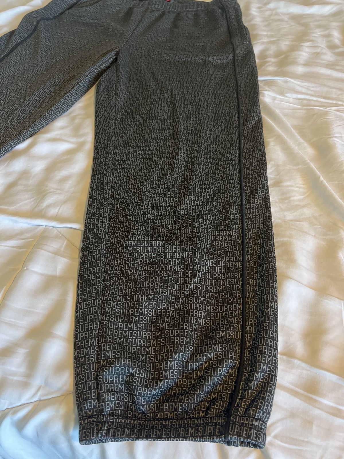 Supreme Supreme tracksuit Size US L / EU 52-54 / 3 - 13 Thumbnail