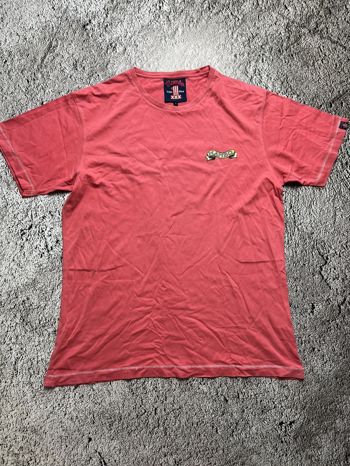 Mambo Mambo animal rights cigarettes for living vintage y2K tee Size US L / EU 52-54 / 3 - 2 Thumbnail