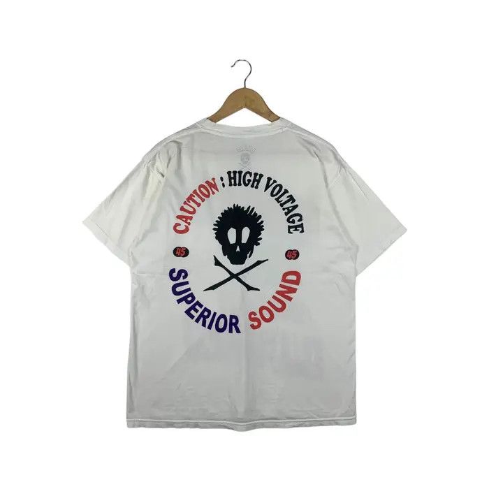 Vintage DONUTS 45 SKATEBOARD Beware Killa Dub Tracks Tee Shirt Size US L / EU 52-54 / 3 - 3 Thumbnail