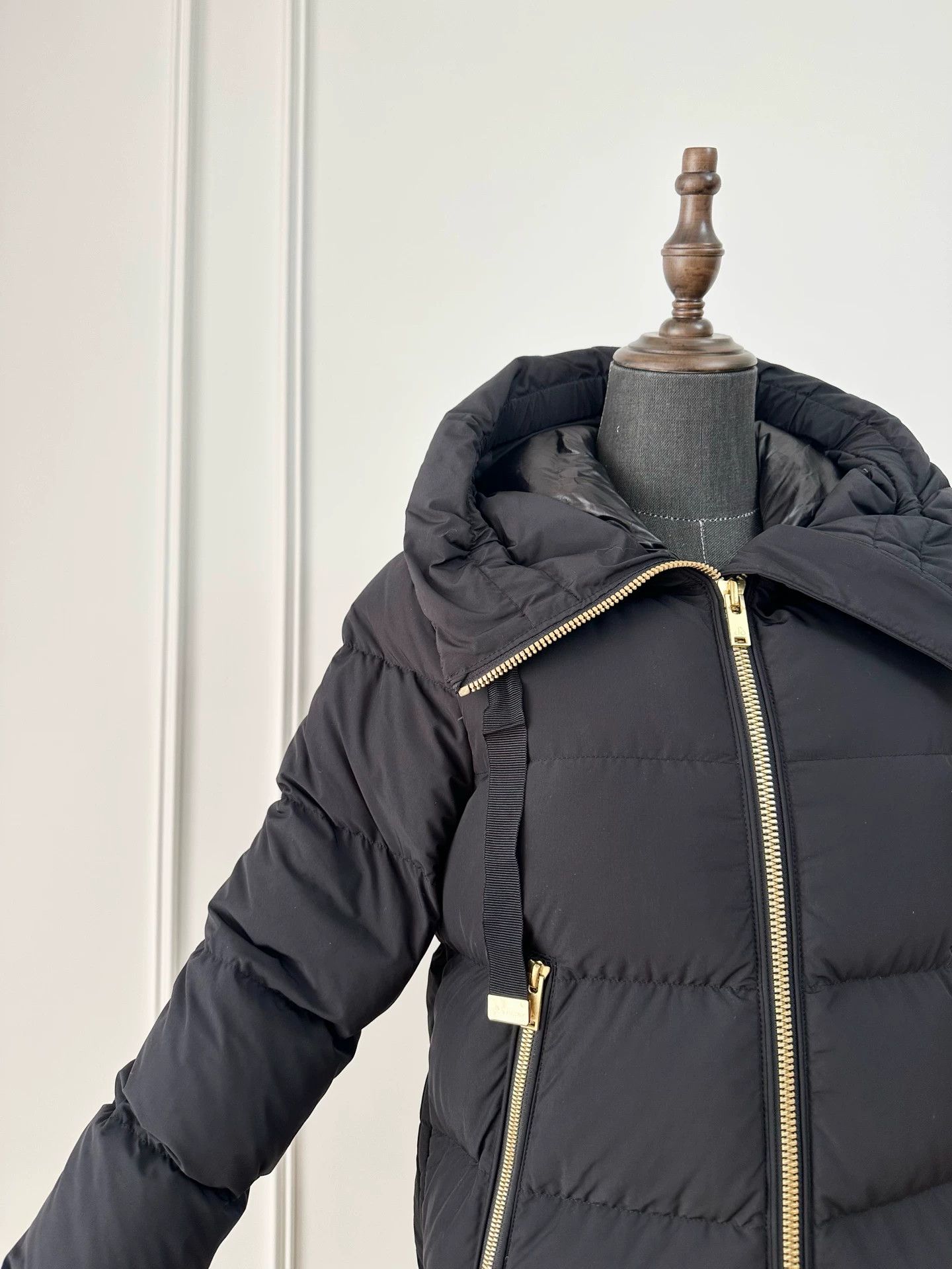 Moose Knuckles Moose Knuckles Black Mid-Length Down Jacket XS Size XS / US 0-2 / IT 36-38 - 6 Thumbnail