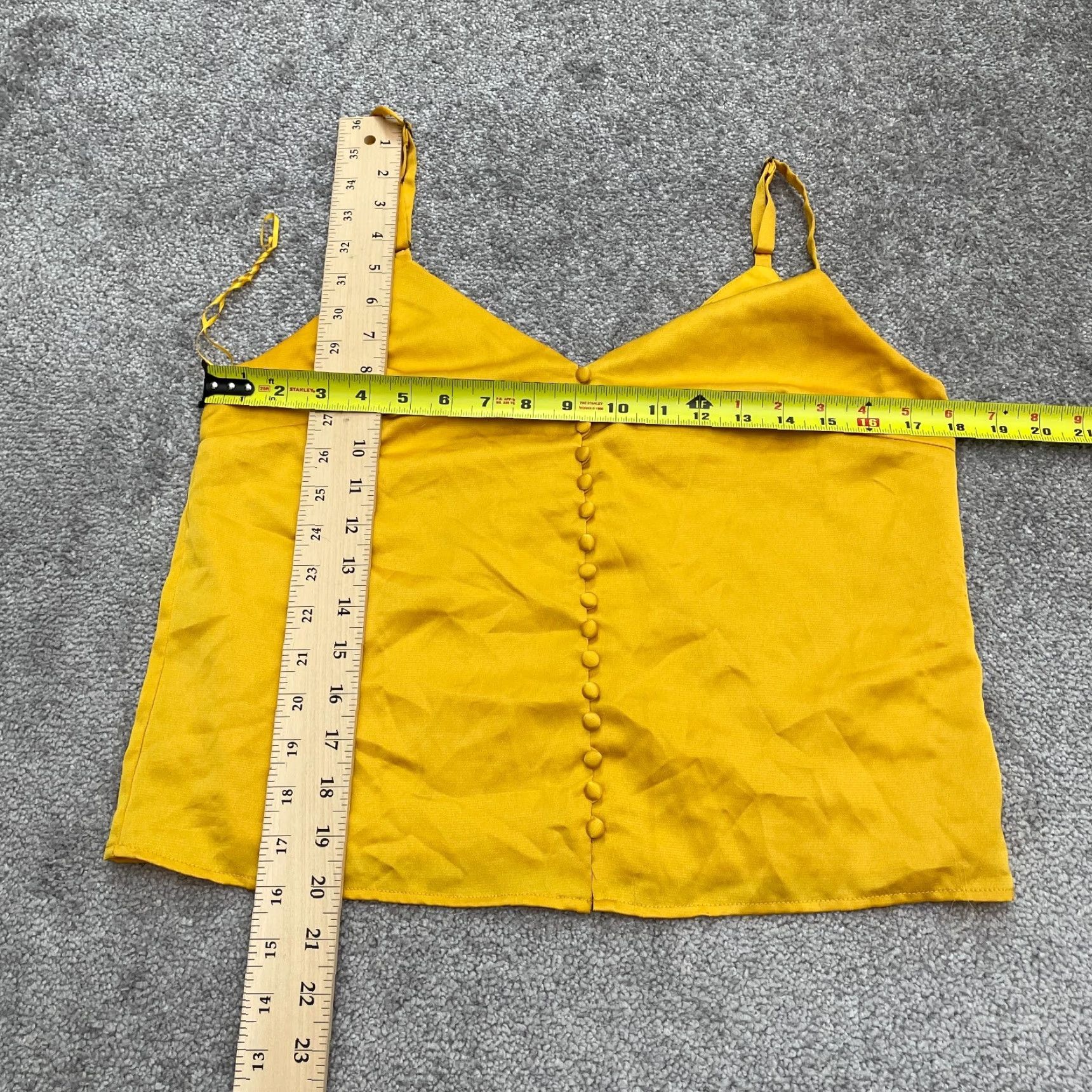 AQUA Aqua Tank Top Camisole Womens Small Yellow Spaghetti Strap V-Neck Satin Lightweight Classic Modern 90s (if applicable) Mens Womens Size S / US 4 / IT 40 - 5 Thumbnail